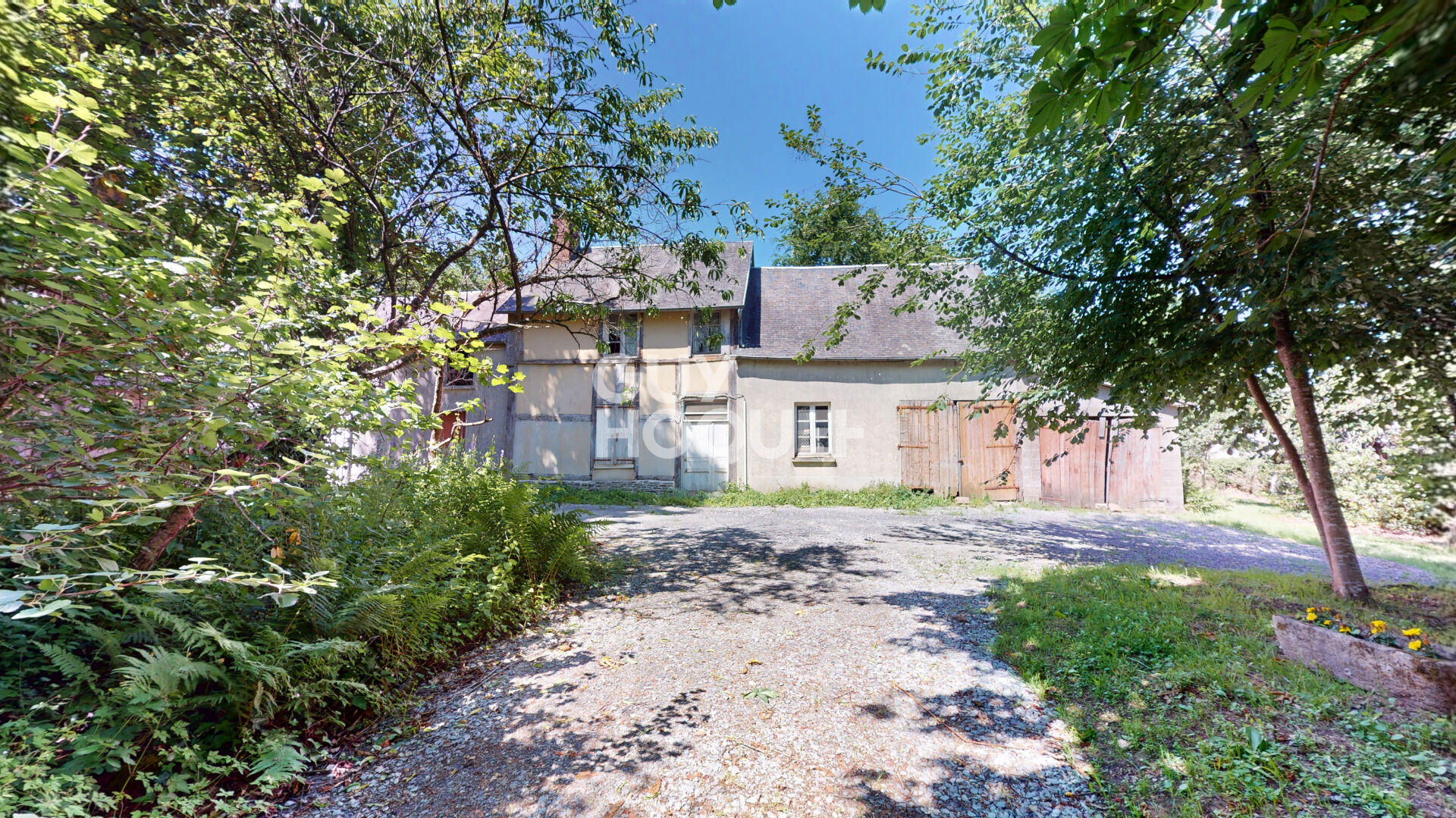 Maison en pierres - 8 chambres - Jardin arboré - Garage - Isigny Le Buat - Gîte