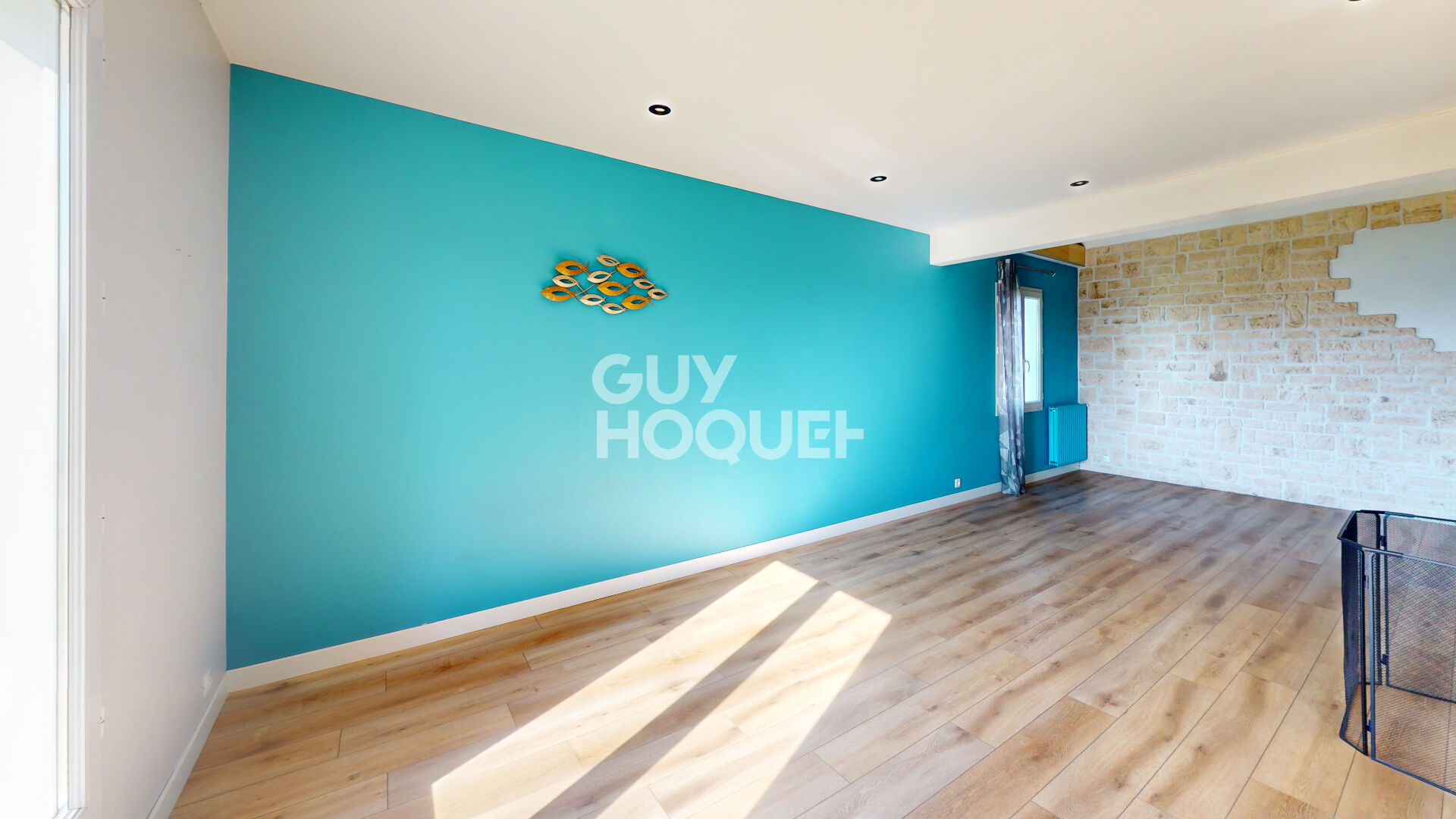 Maison 7 pièces de 141 m² à Sartilly-Baie-Bocage 50530 · Quartier Angey