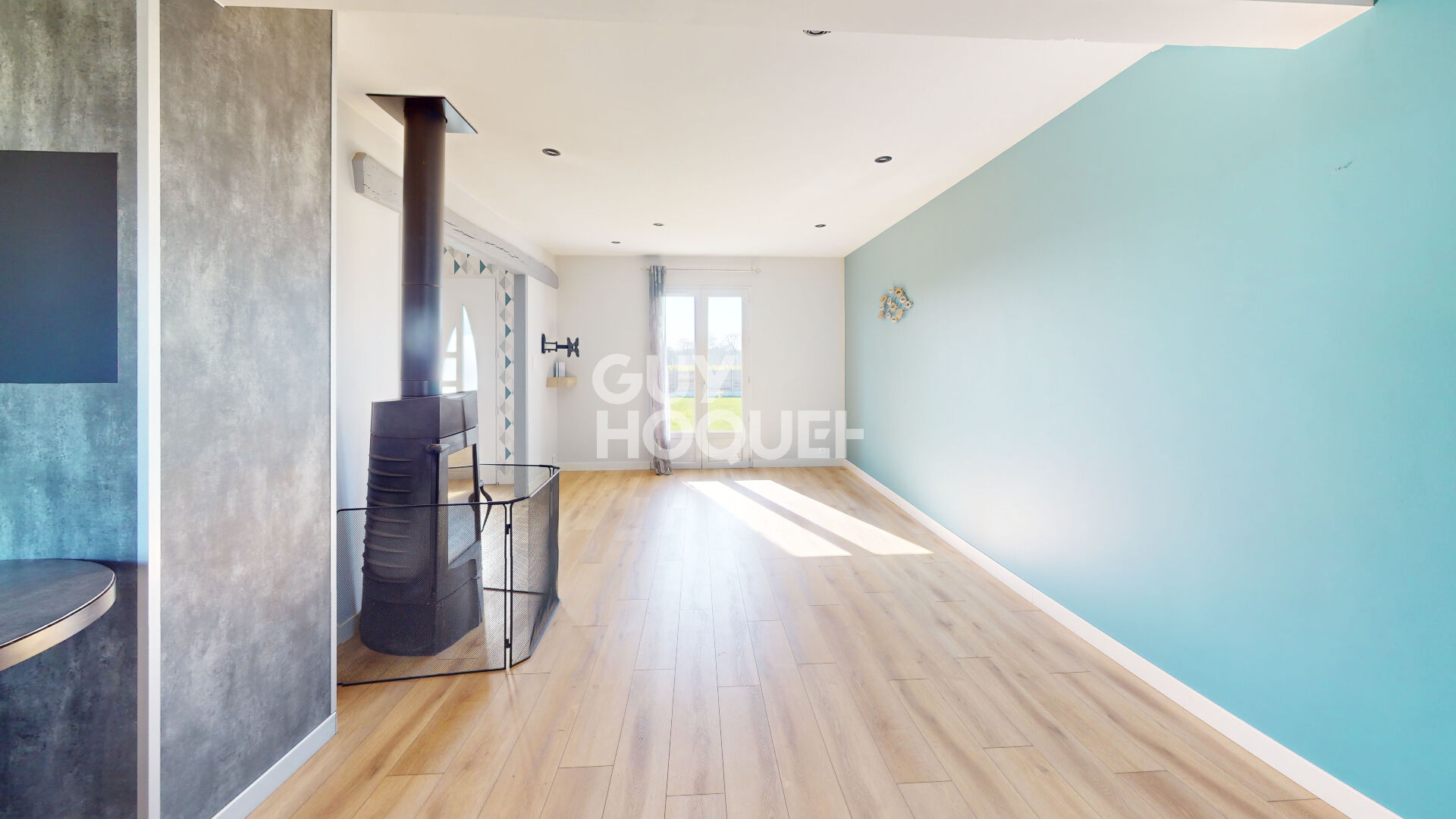 Maison 7 pièces de 141 m² à Sartilly-Baie-Bocage 50530 · Quartier Angey