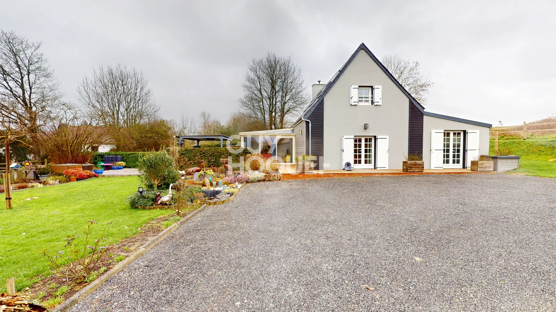 Maison 6 pièces de 105 m² à MARCEY LES GREVES