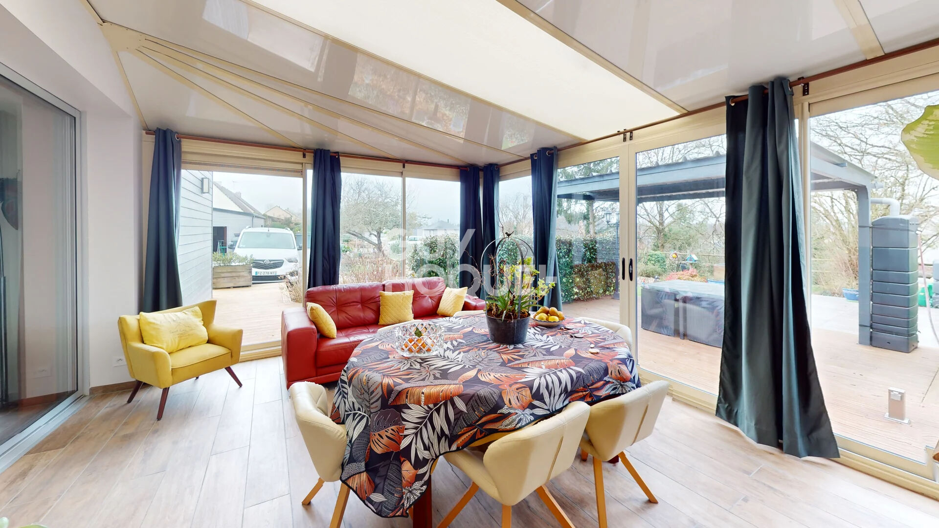 Maison 6 pièces de 105 m² à MARCEY LES GREVES