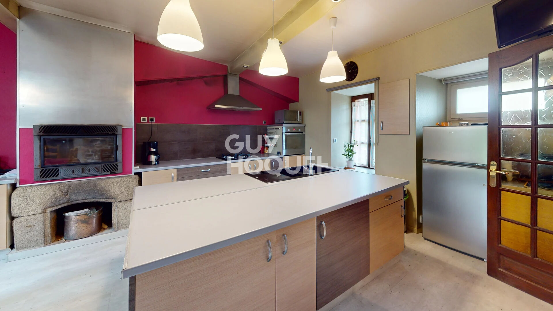 Maison en pierre d'une surface de 123 m² à Carolles
