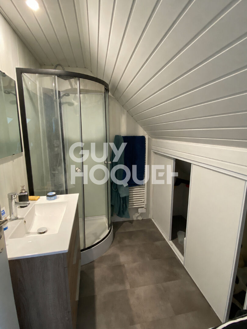 Maison  7 pièce(s) 82 m2