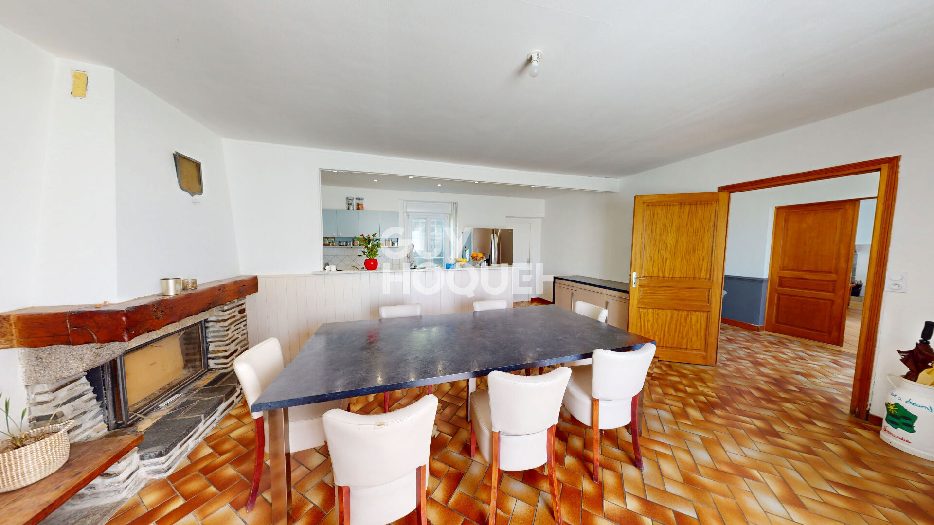 Maison 8 pièces de 209 m² à BEAUVOIR