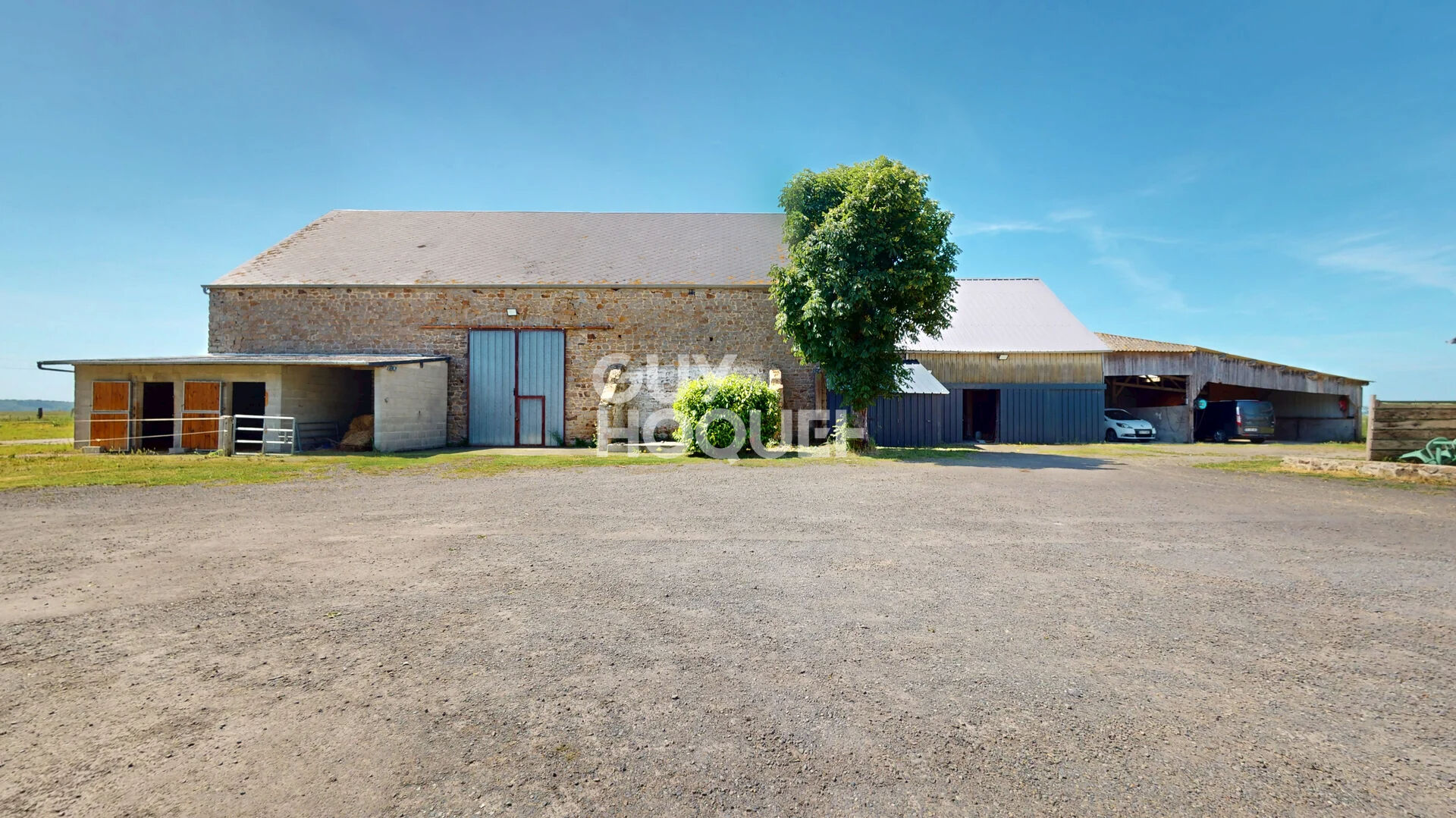 Maison 8 pièces de 209 m² à BEAUVOIR