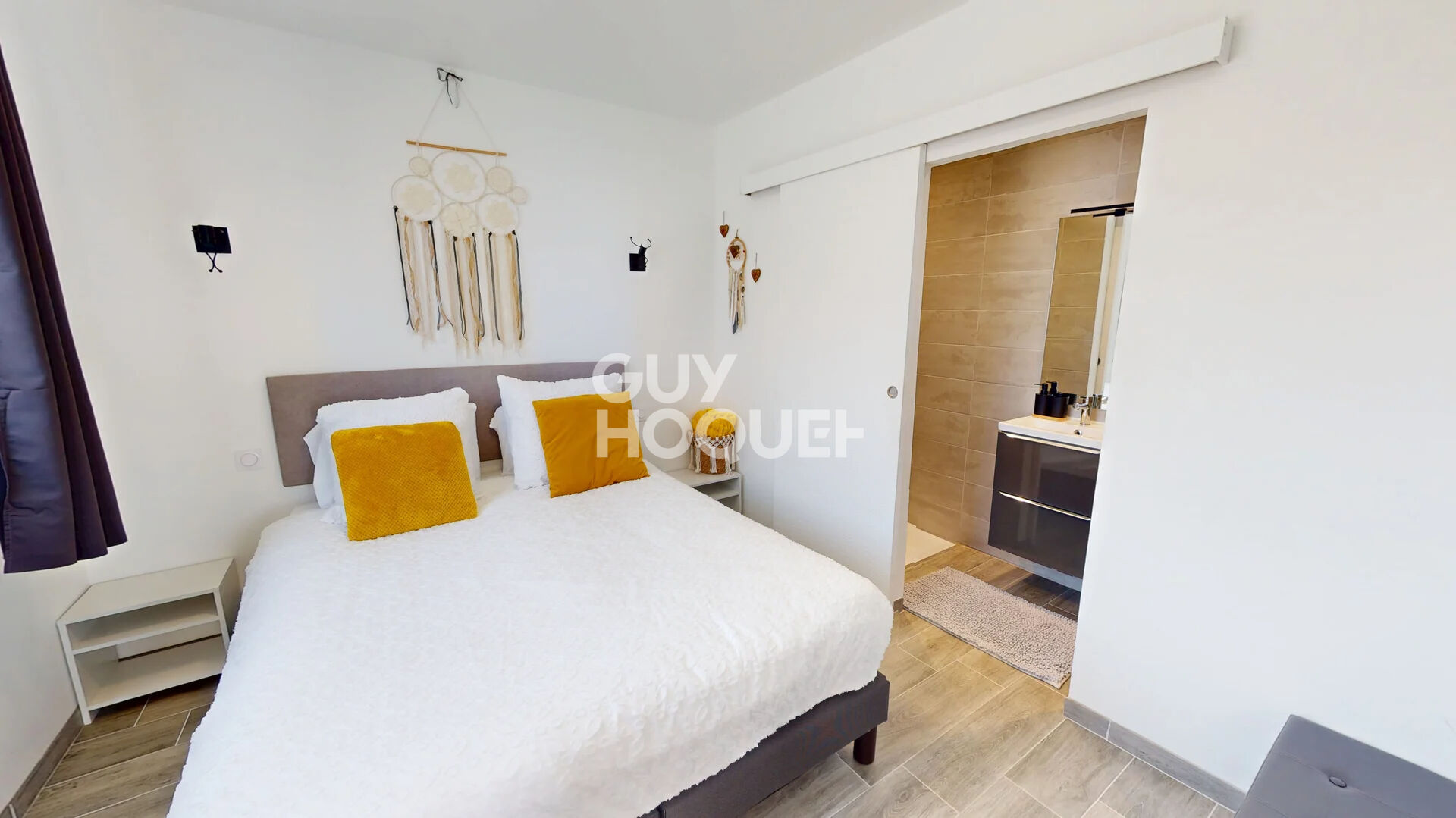 Maison 8 pièces de 209 m² à BEAUVOIR