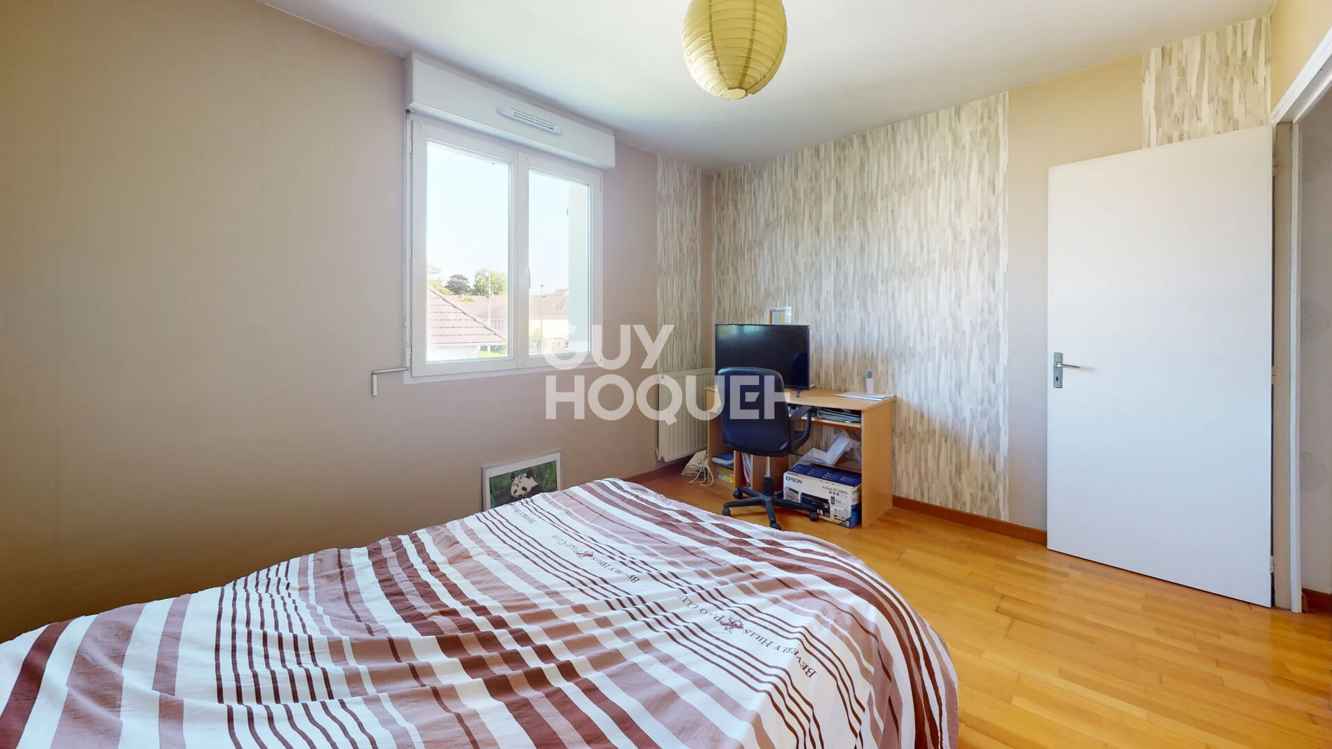 Exclusivité Guy Hoquet Avranches Maison familiale rénovée avec vie de plain-pied, en plein coeur de Ducey.