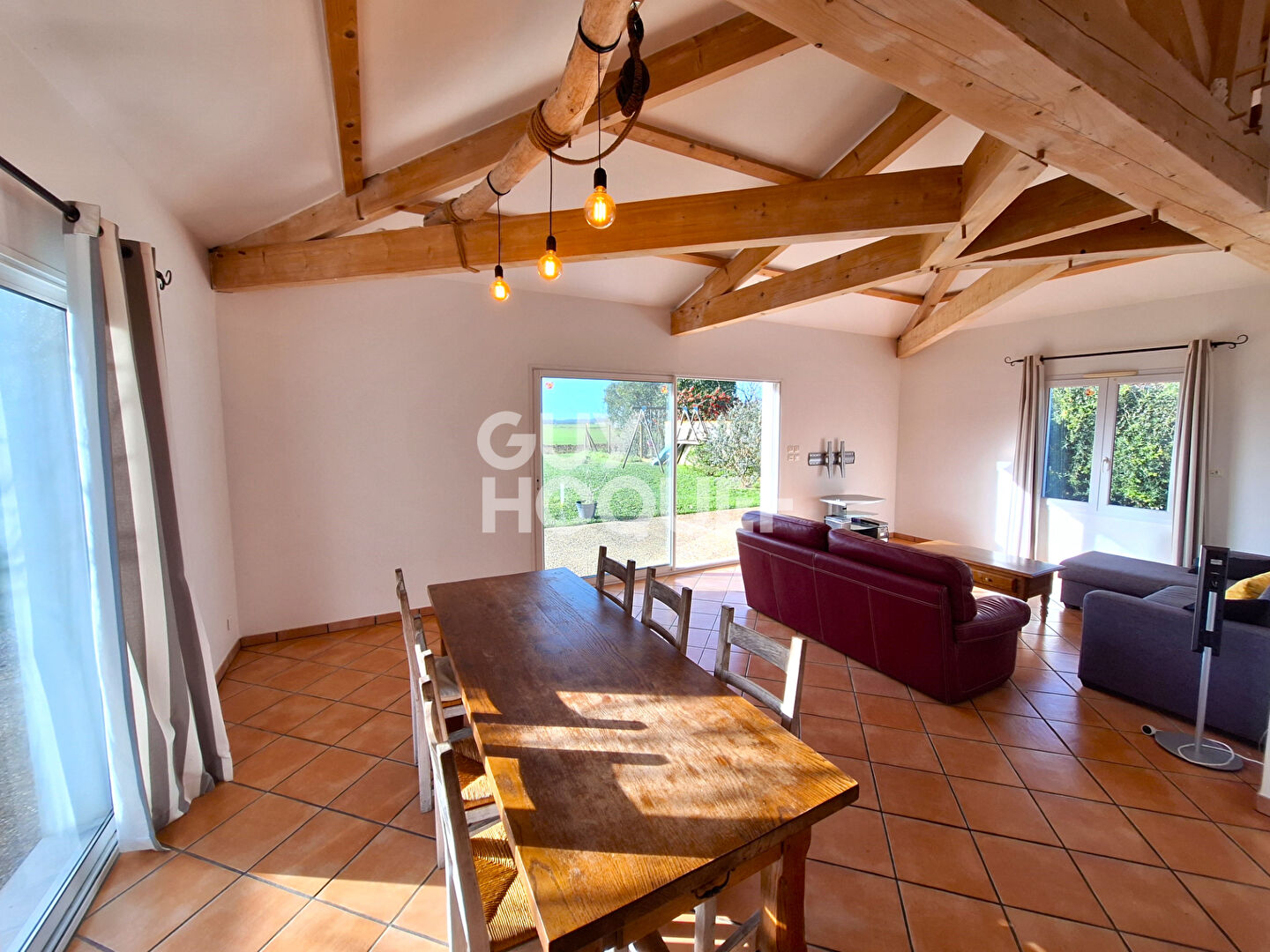 Maison à vendre à LA JARNE - 5 chambres, 150 m²