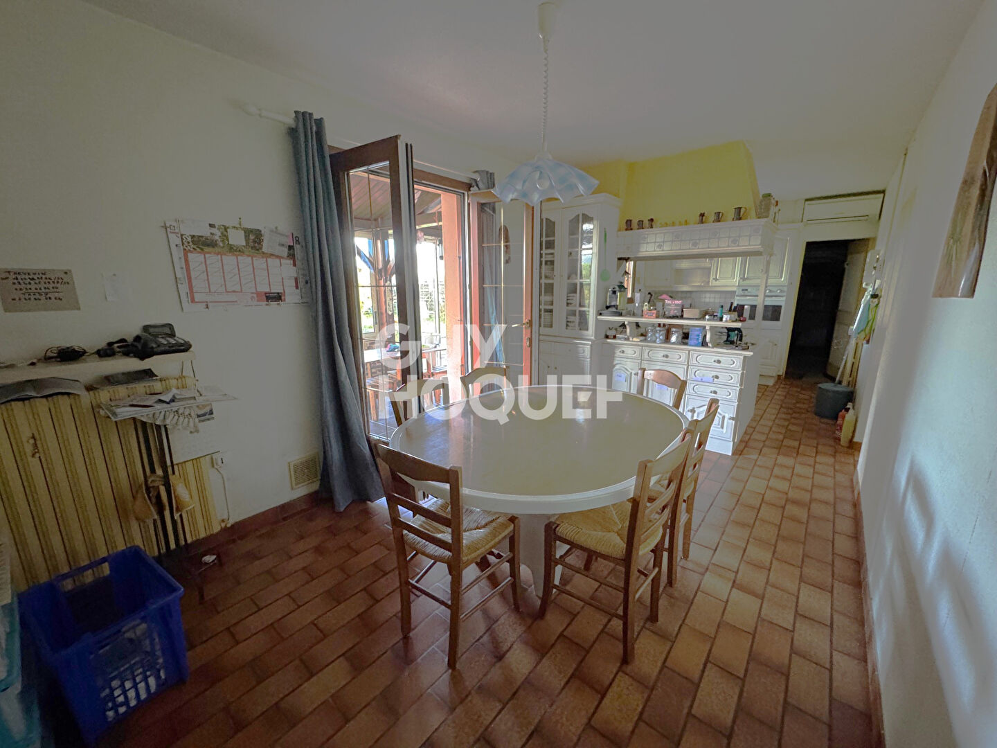 Maison spacieuse à vendre à Charron - Exclusivité Guy Hoquet