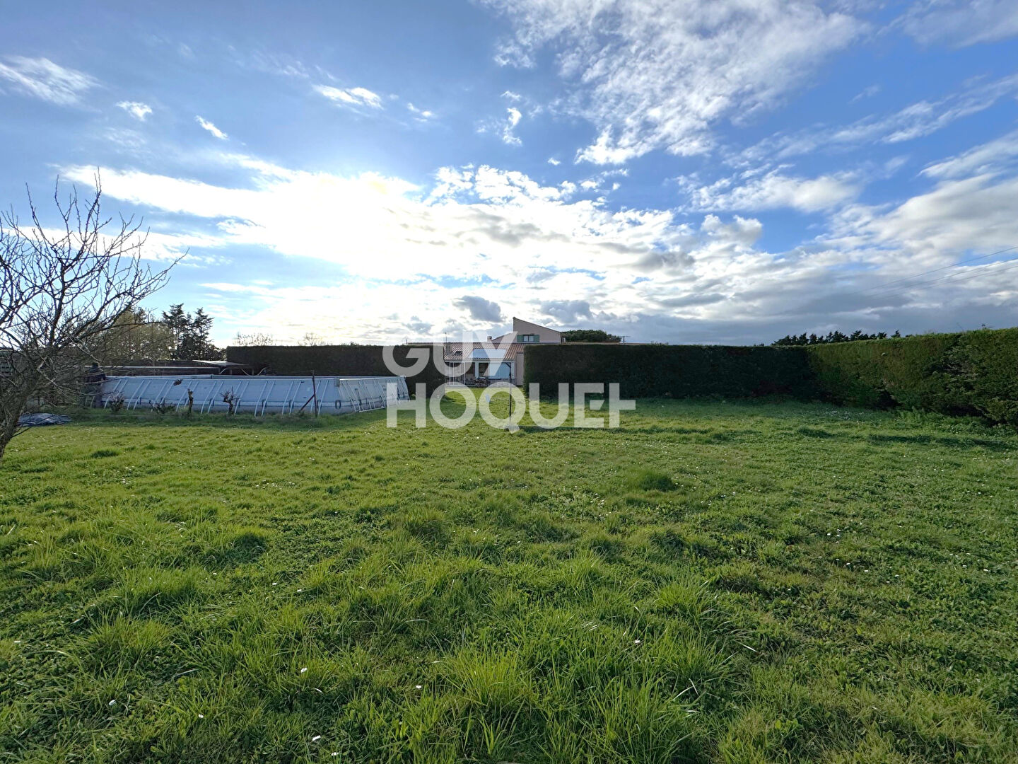 Maison spacieuse à vendre à Charron - Exclusivité Guy Hoquet