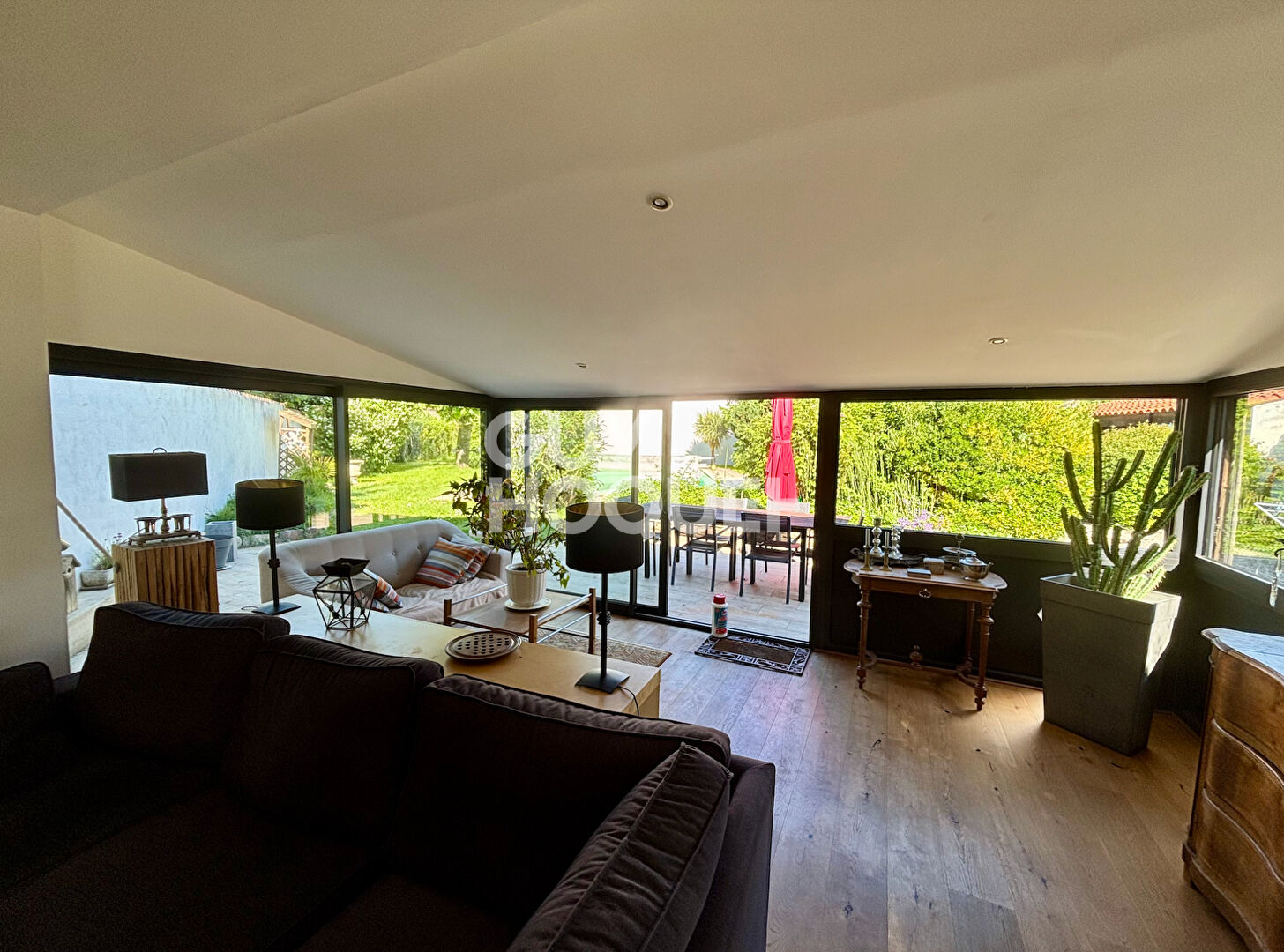 LE PAYAUD - Maison de caractère de 210 m² aux portes de La Rochelle - 210m2, 7 pièces, 3 chambres