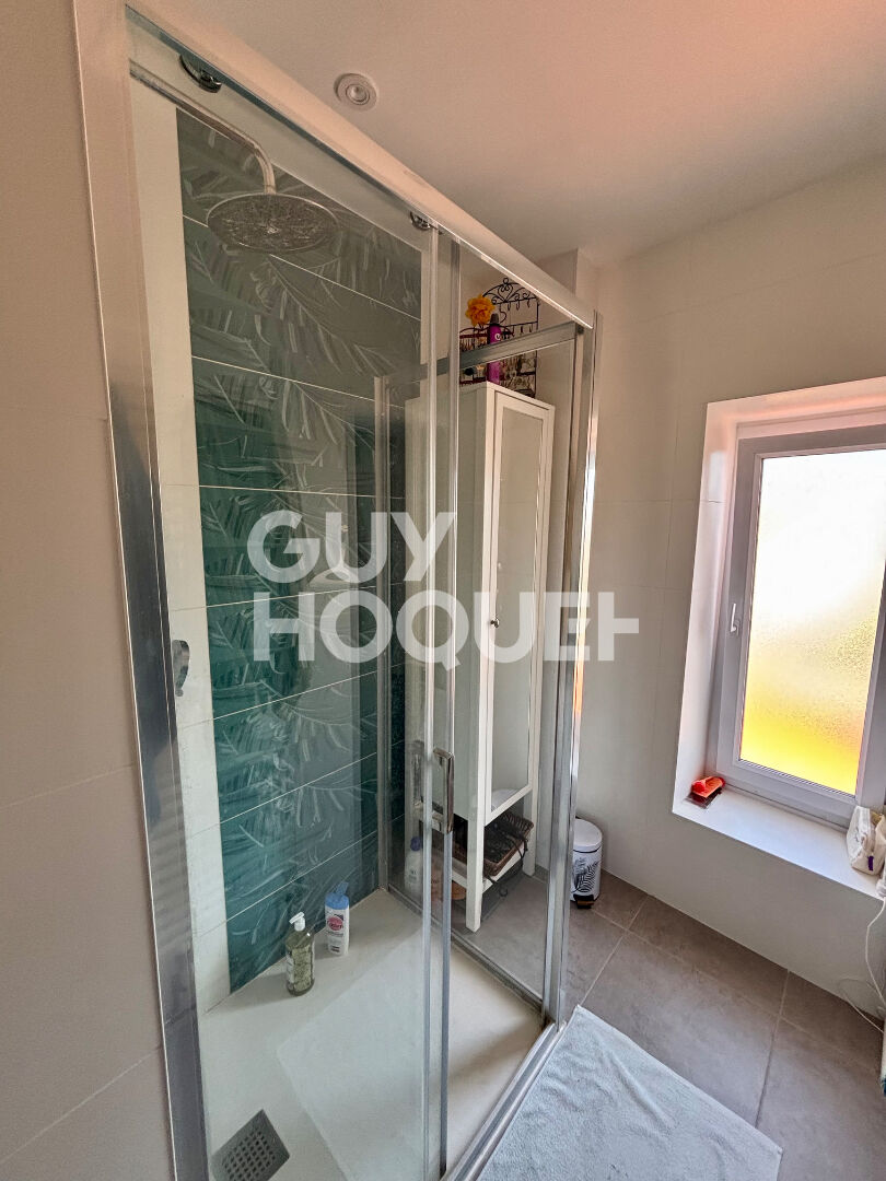 Maison  à Andilly - 4 pièces avec double garage et dépendances