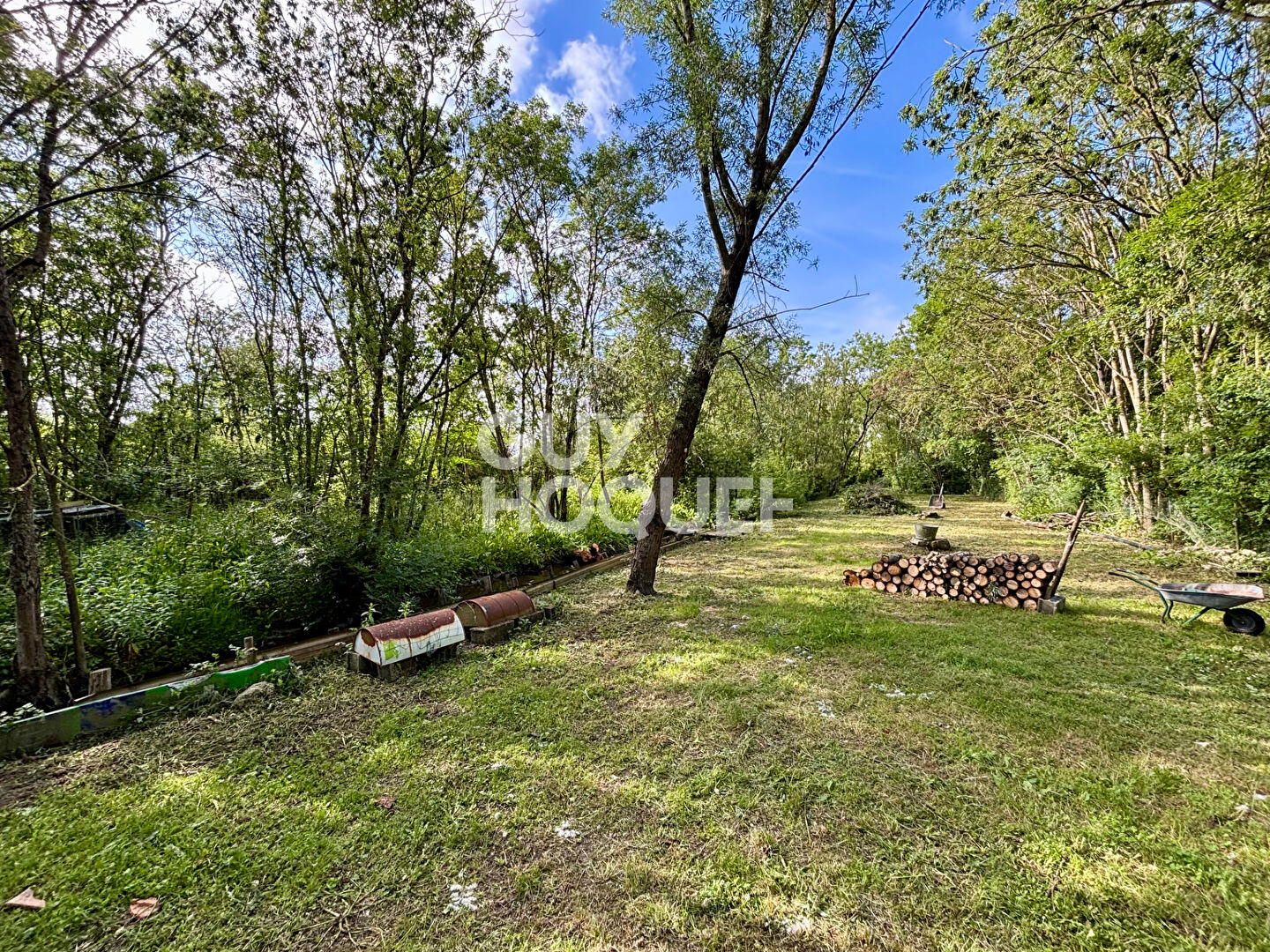 Maison  à Andilly - 4 pièces avec double garage et dépendances