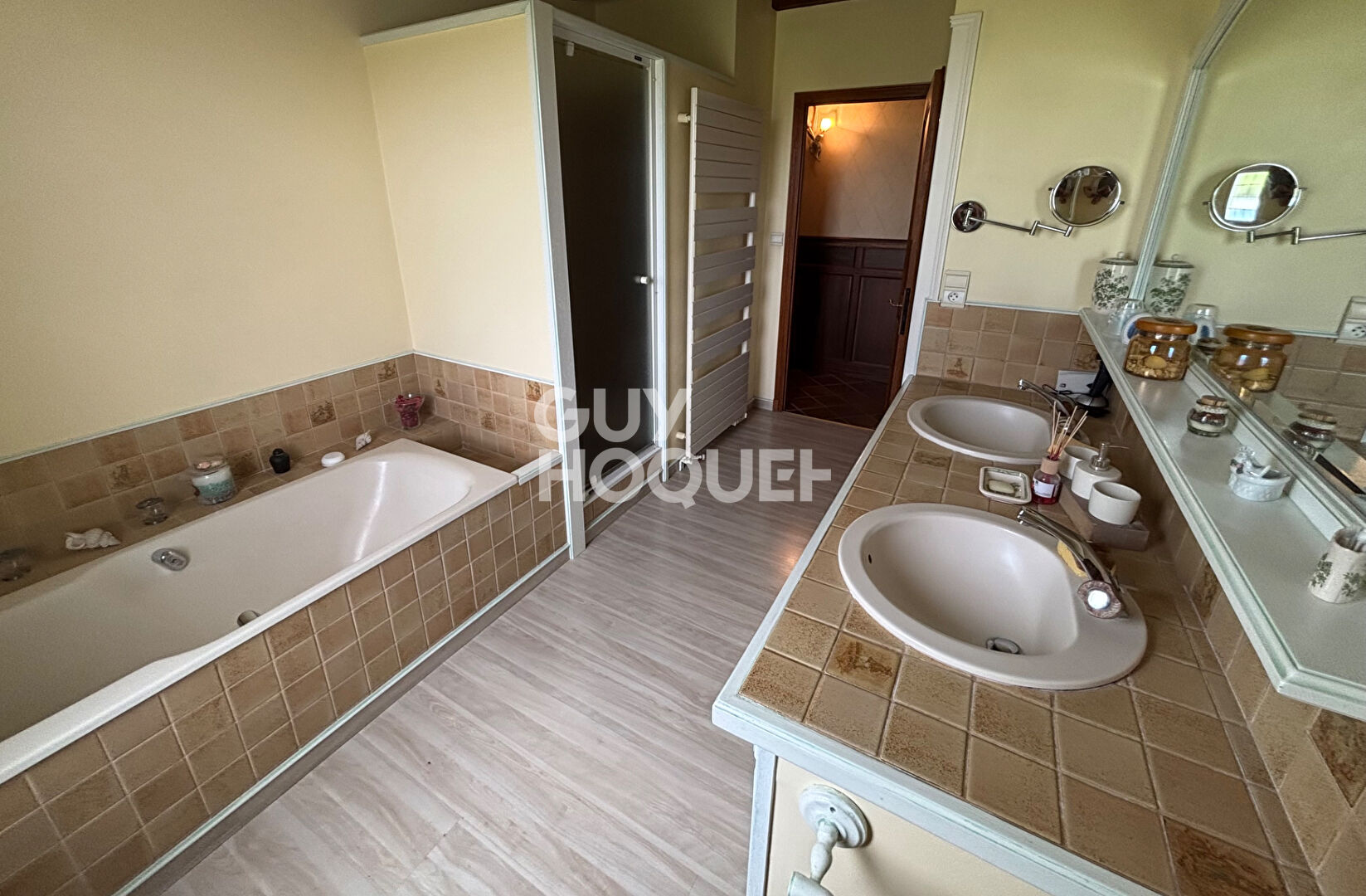 Maison de caractère à Marans