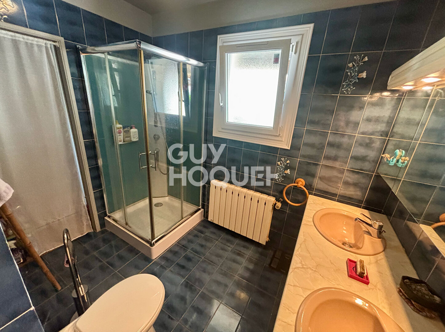 À saisir à MARANS - Spacieuse maison familiale avec sous-sol aménageable et grand terrain