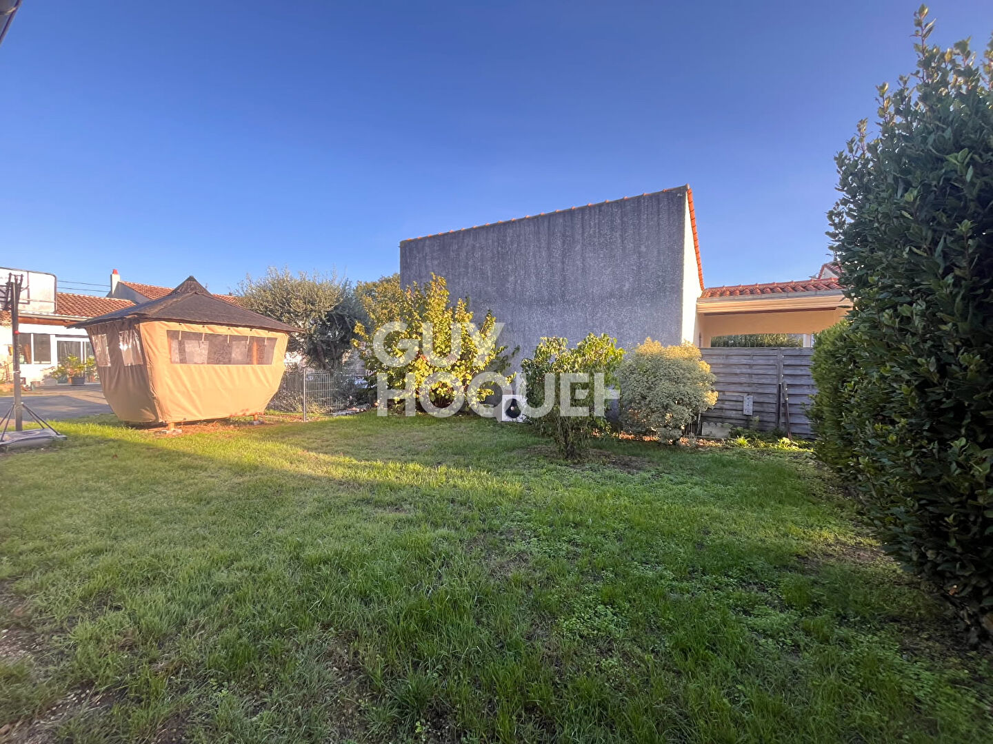 Maison à Vérines - Grandes Dépendances -  Un véritable coup de coeur !