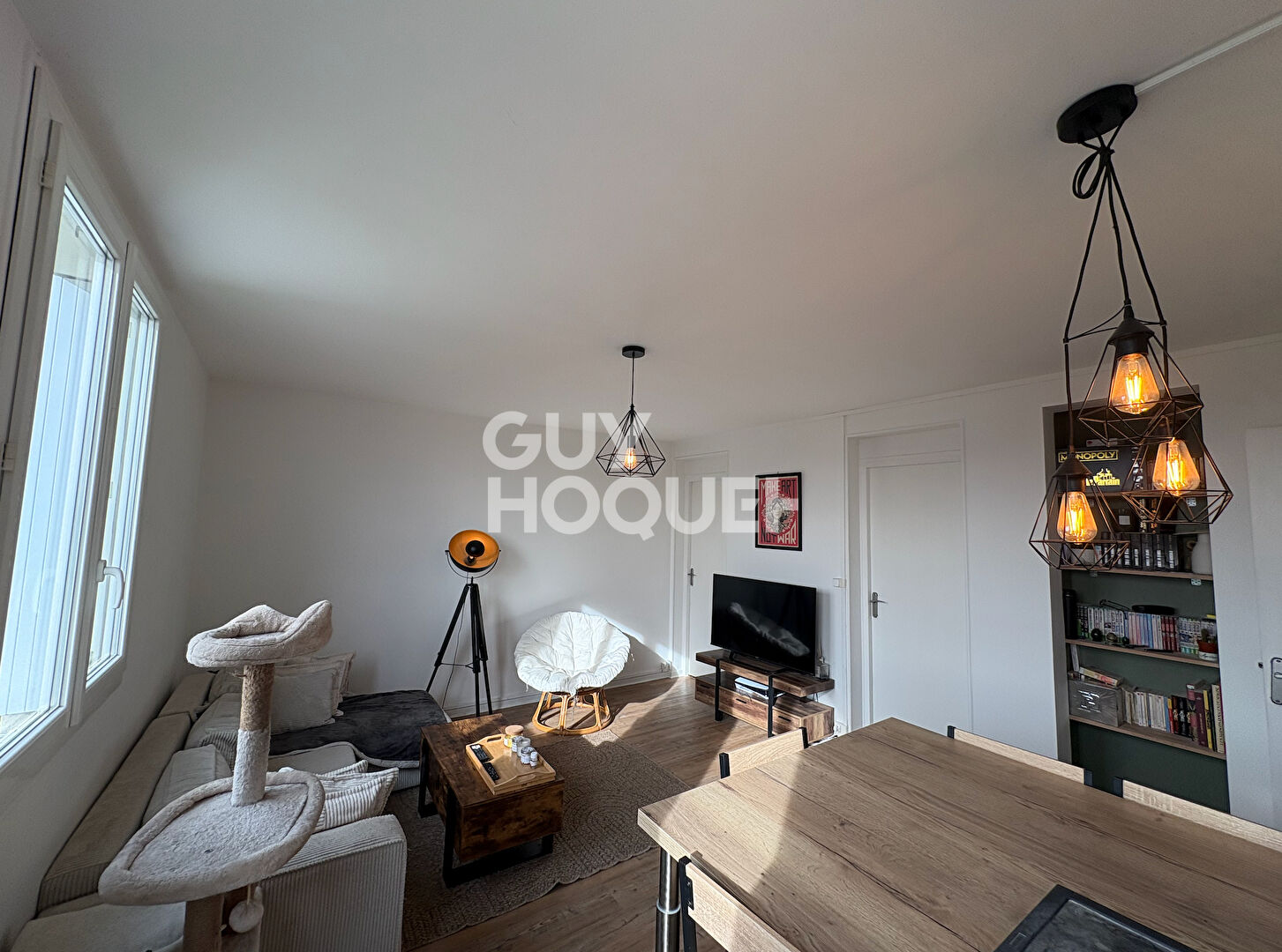 À saisir : Appartement lumineux 4 pièces avec cave et stationnement 