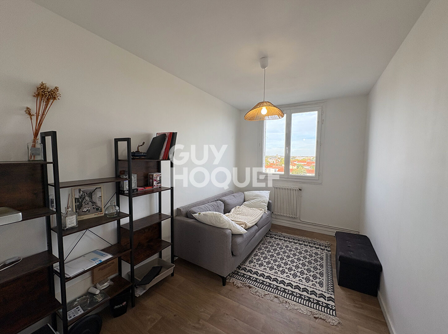 À saisir : Appartement lumineux 4 pièces avec cave et stationnement 