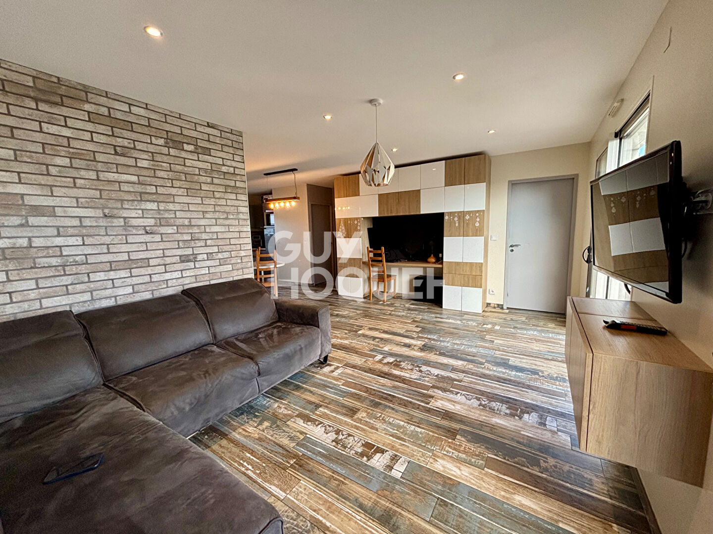 Maison récente à vendre à Esnandes - 3 chambres , jardin