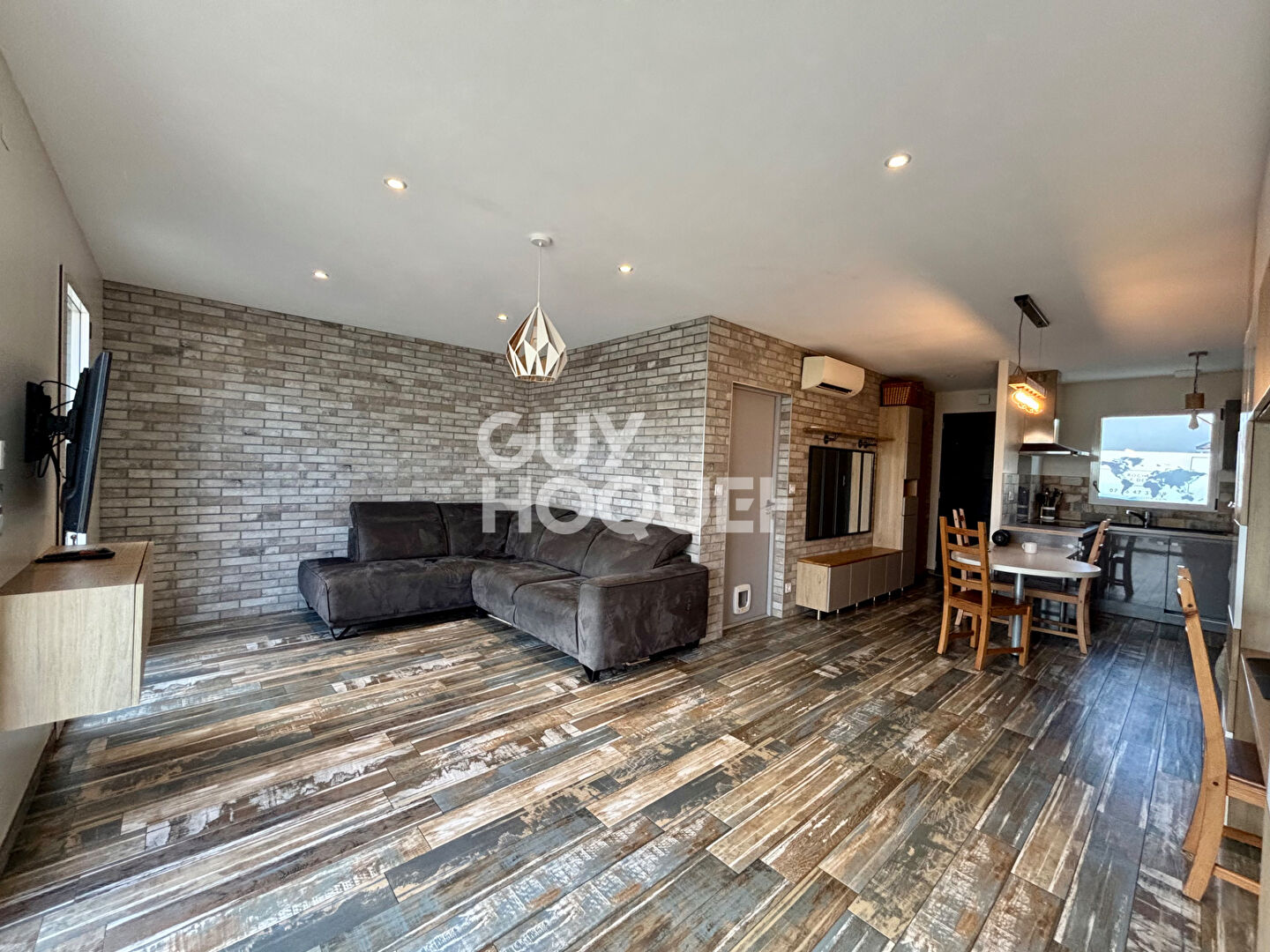 Maison récente à vendre à Esnandes - 3 chambres , jardin