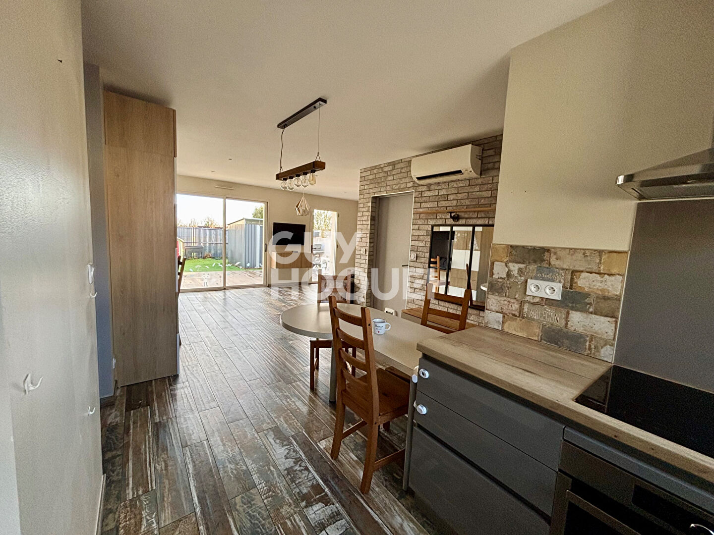 Maison récente à vendre à Esnandes - 3 chambres , jardin