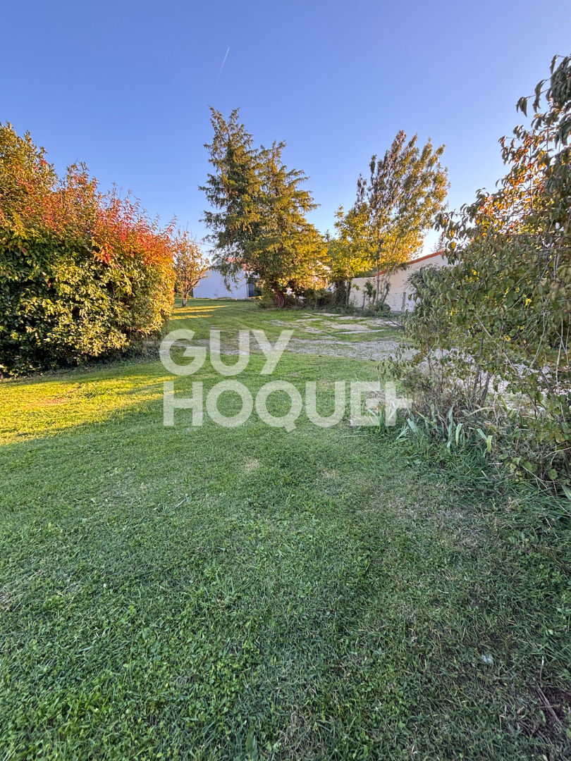 Terrain à vendre - 405 m² à Saint-Christophe (17220), à 20 minutes de La Rochelle