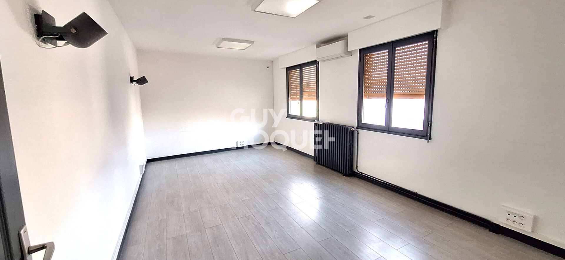 Local commercial Aytre