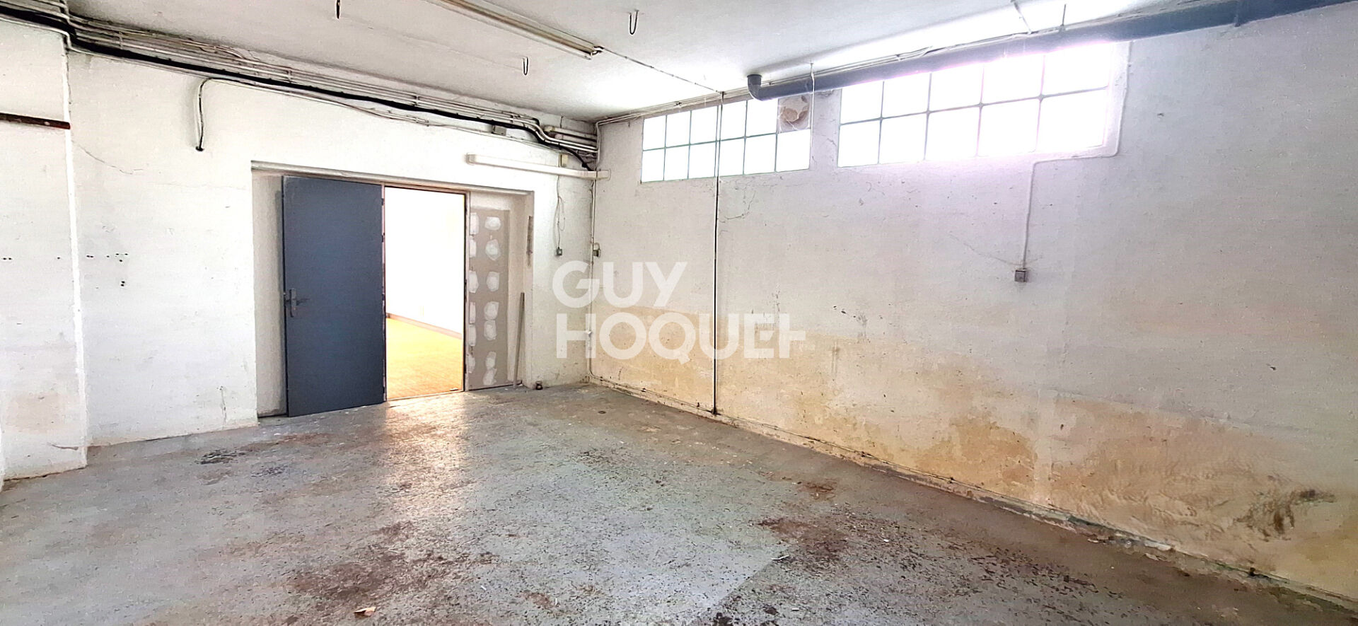 Local commercial Aytre