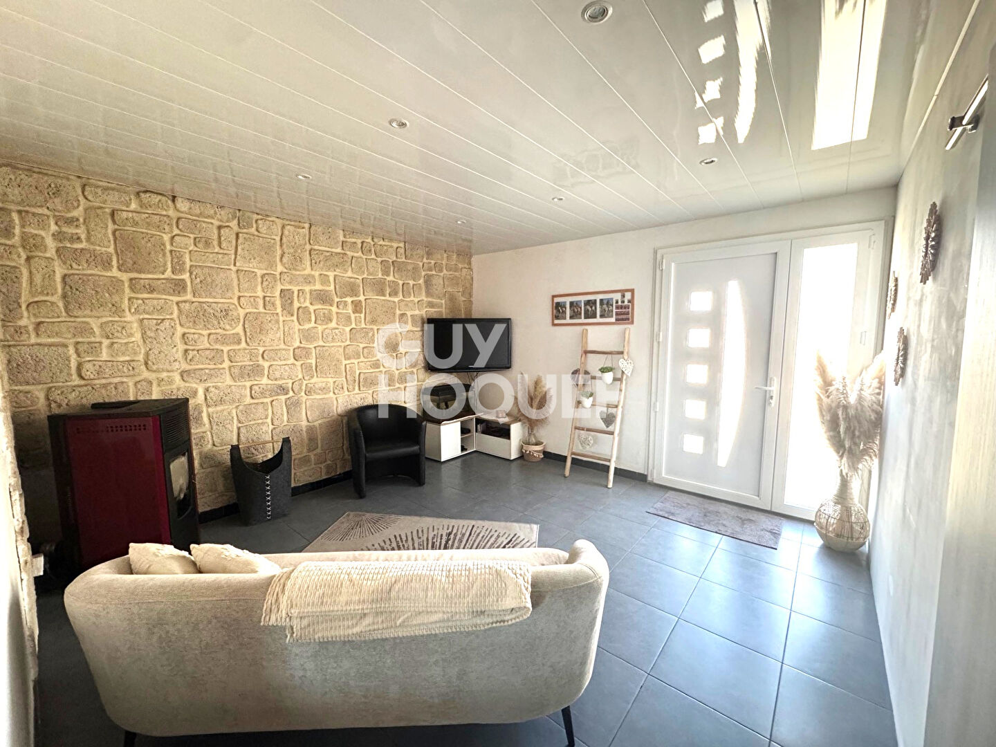 Charmante Maison à Vendre à Villedoux - 5 pièces, 3 chambres !