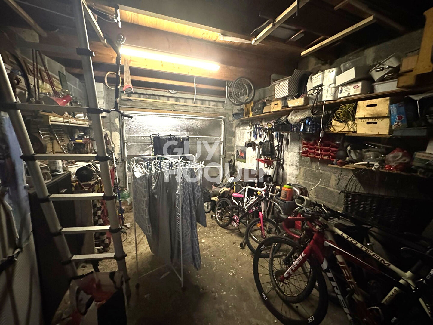 Charmante Maison à Vendre à Villedoux - 5 pièces, 3 chambres !