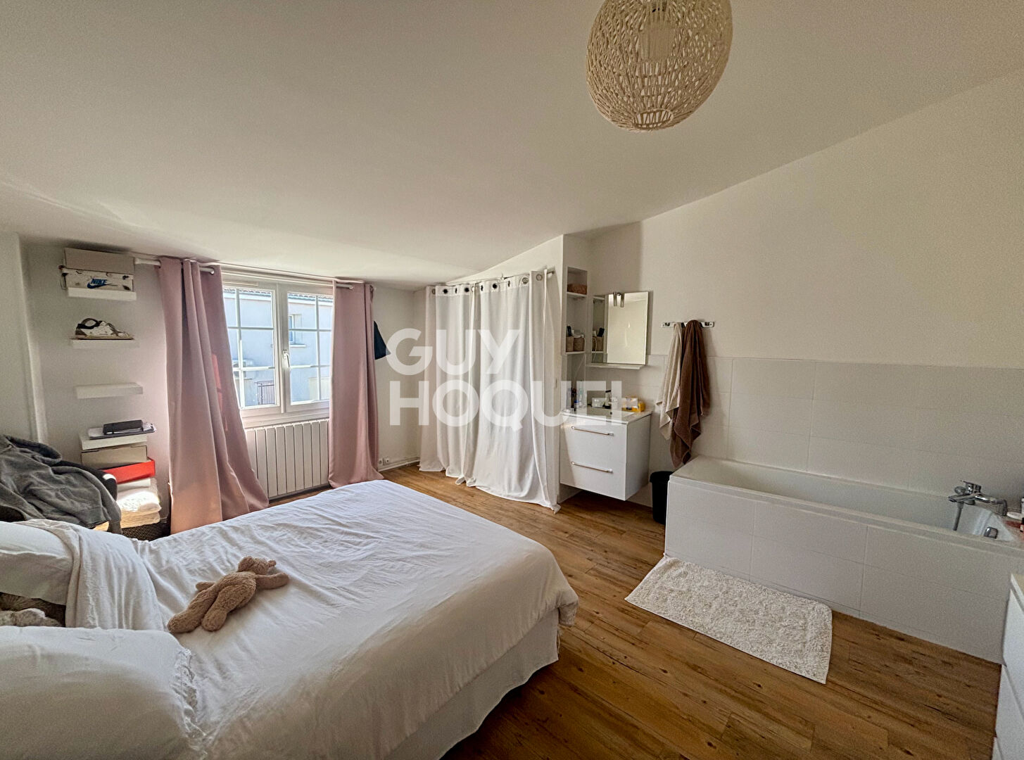 Maison de caractère 210 m² avec piscine - Secteur prisé du Payaud à Puilboreau