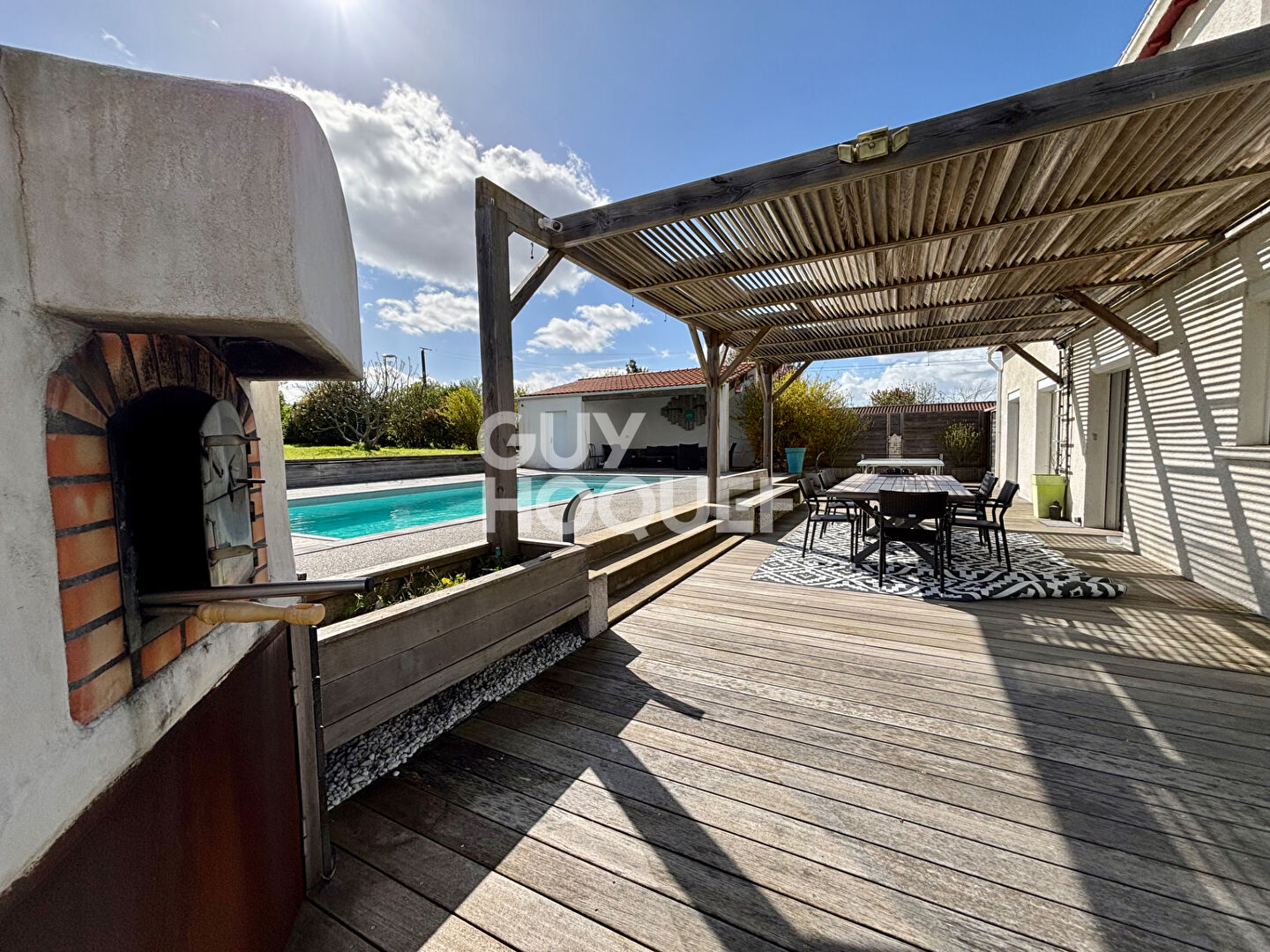 Maison à vendre à Andilly - 8 pièces, piscine, grand terrain