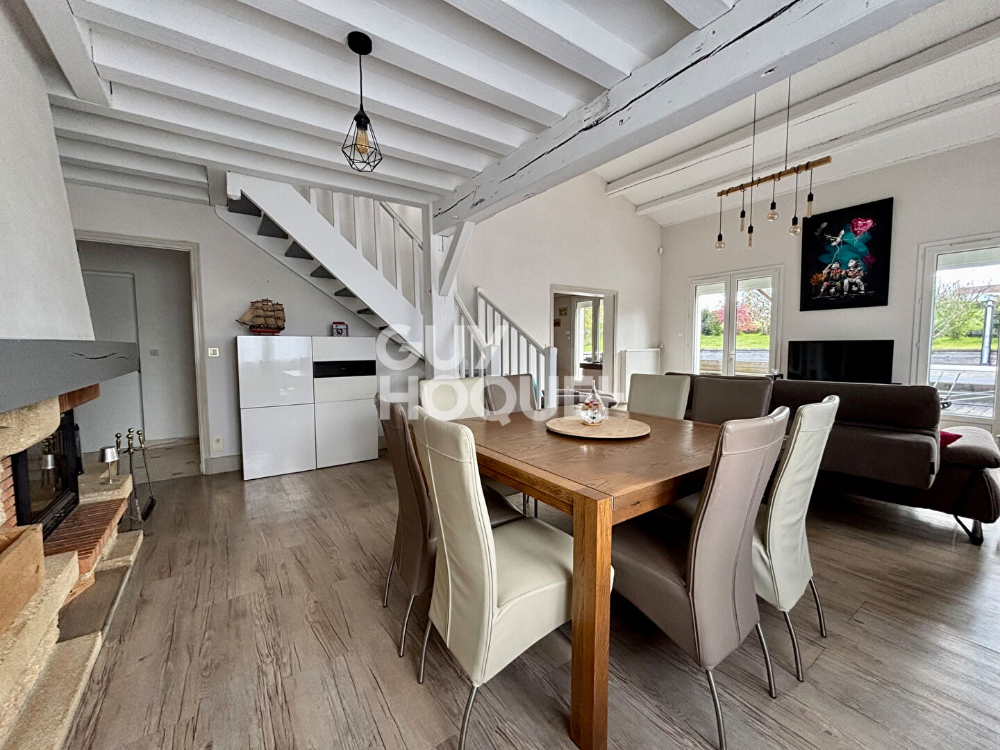 Maison à vendre à Andilly - 8 pièces, piscine, grand terrain