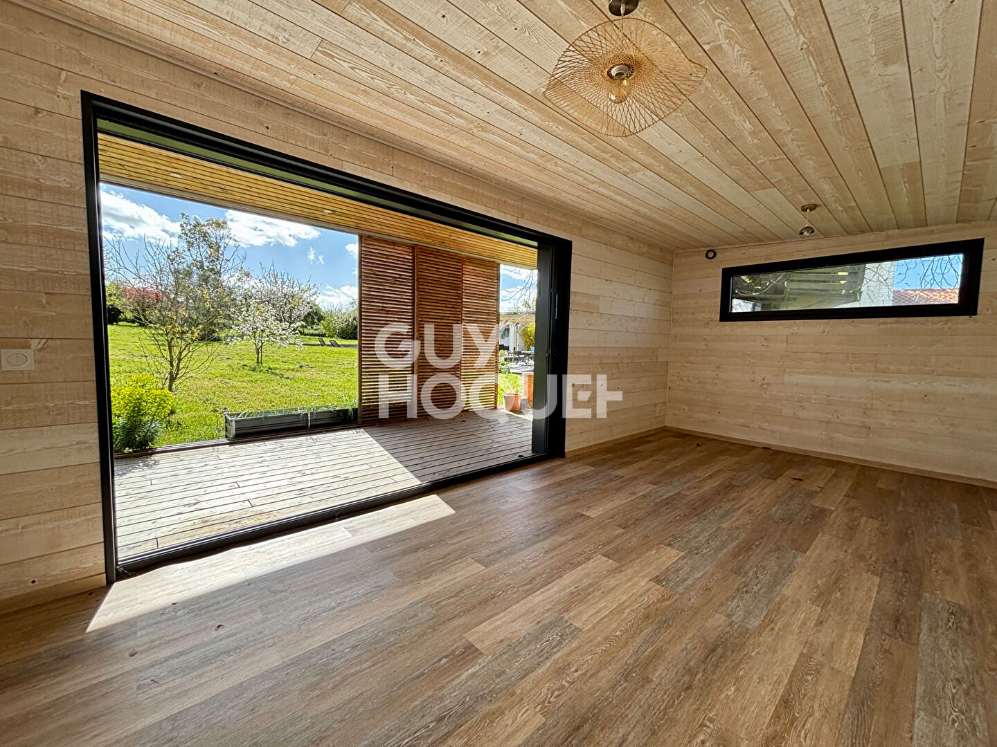 Maison à vendre à Andilly - 8 pièces, piscine, grand terrain