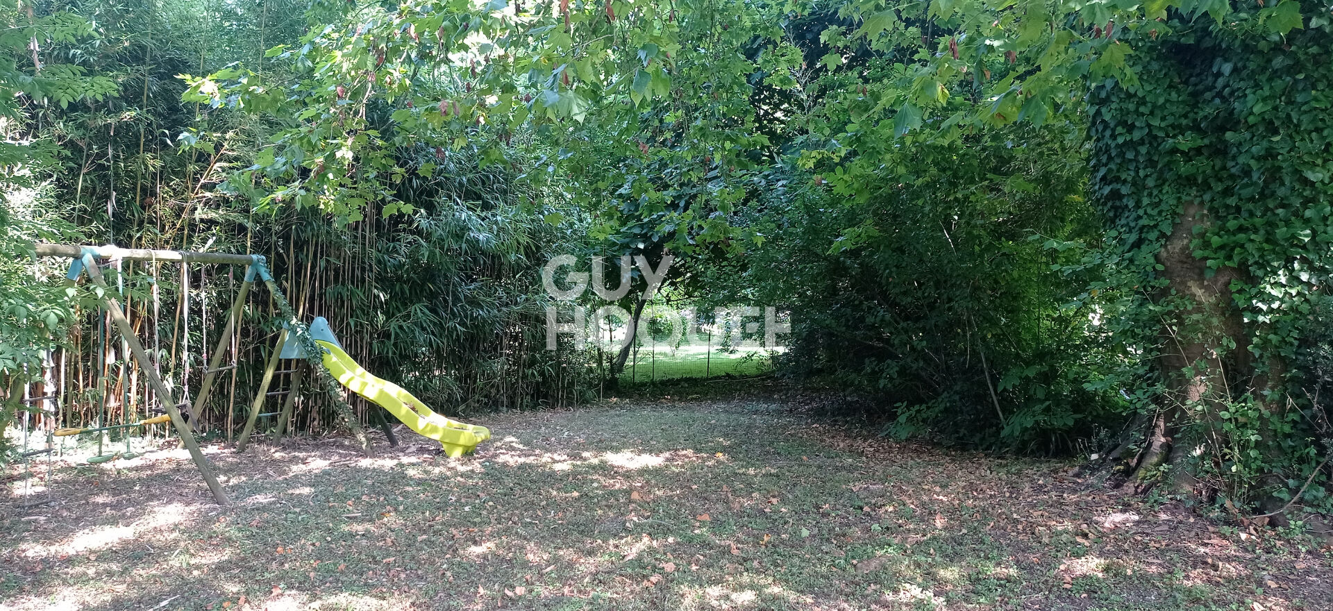 Havre de Paix situé à AIGREFEUILLE D'AUNIS - 6 pièces, 3 chambres + bureau - 156m2