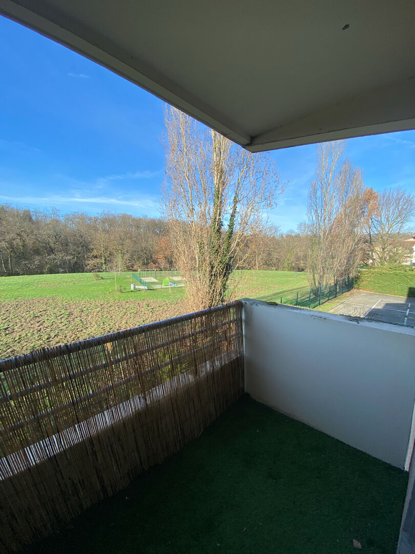 LOCATION : appartement T2 bis (52 m²) à BALMA