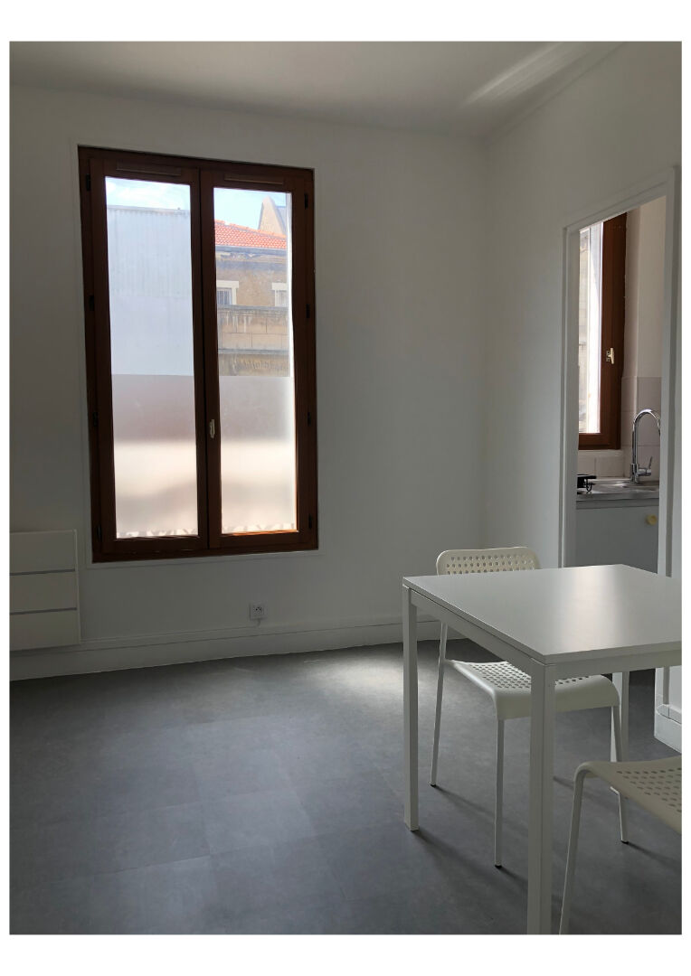 Charmant 2 pièces rénové avec jardin à deux pas de la Place de la République