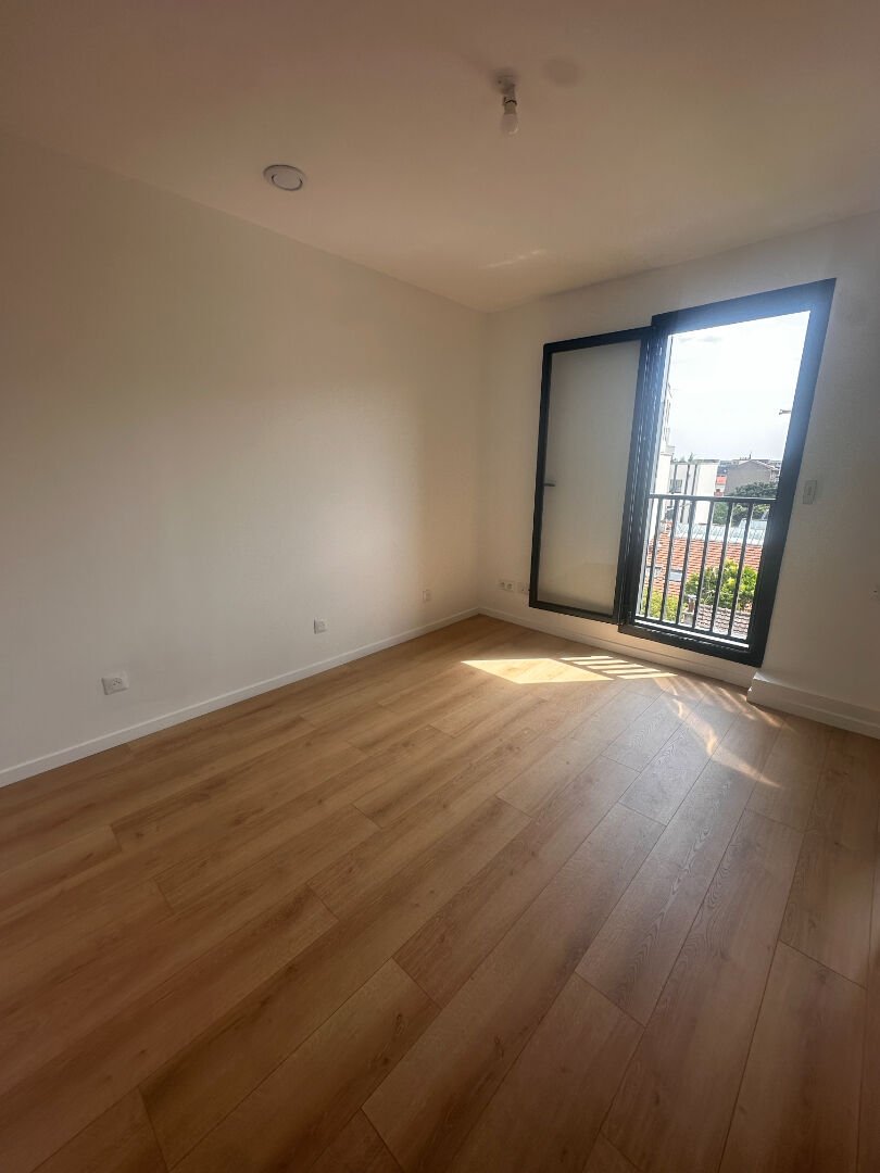 Appartement Montreuil 1 pièce(s) 14 m2
