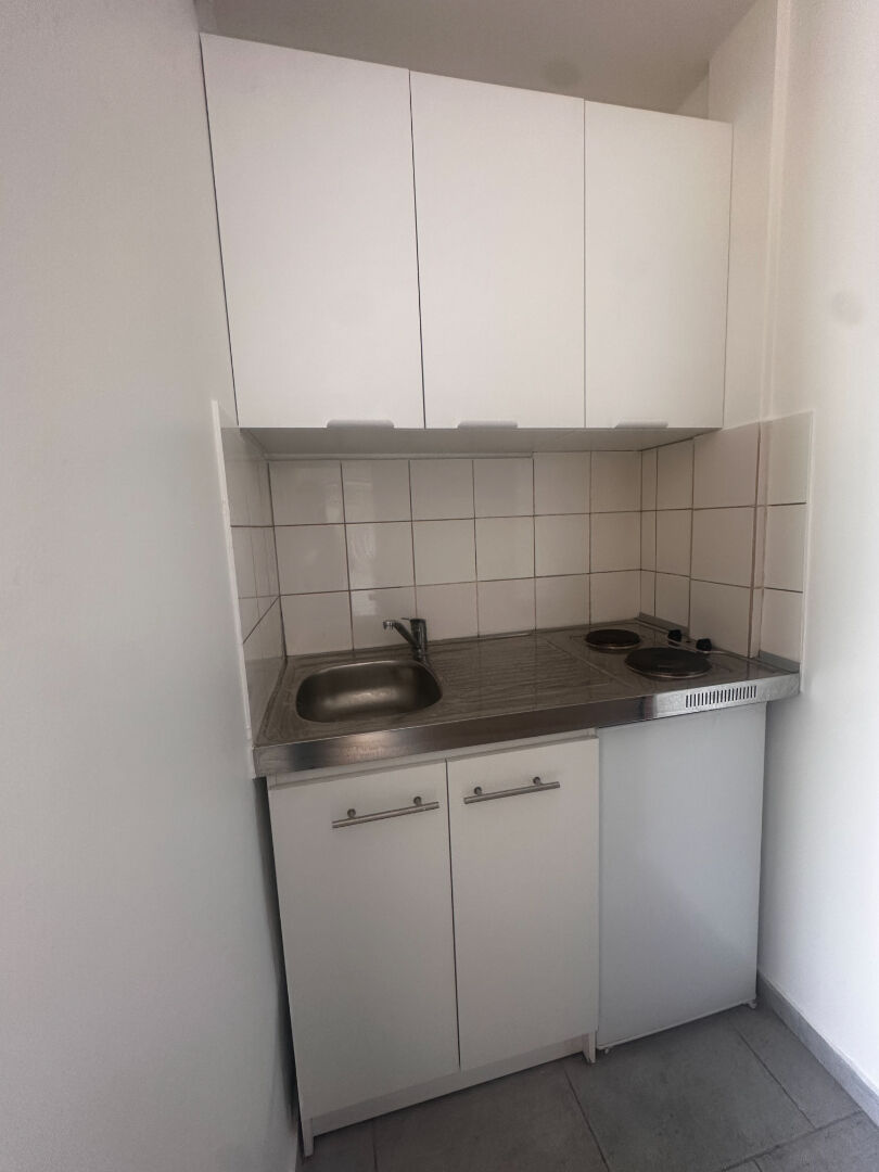 Appartement Montreuil 1 pièce(s) 14 m2