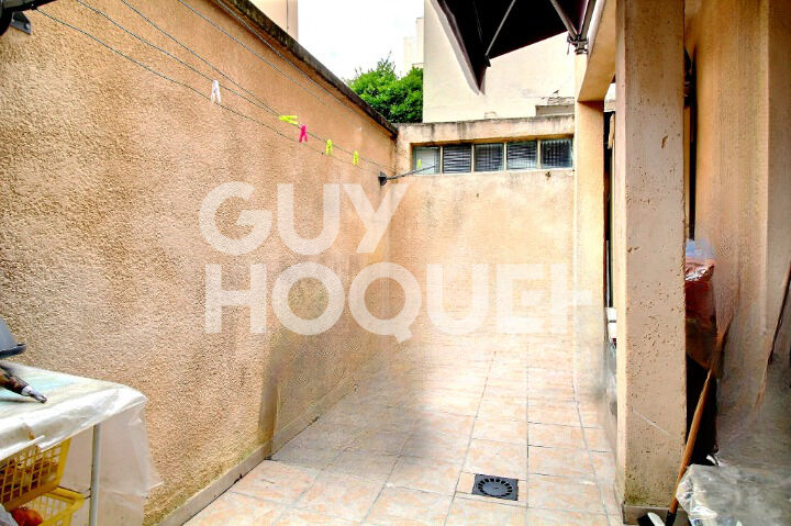 Maison  5 pièce(s) 140 m2