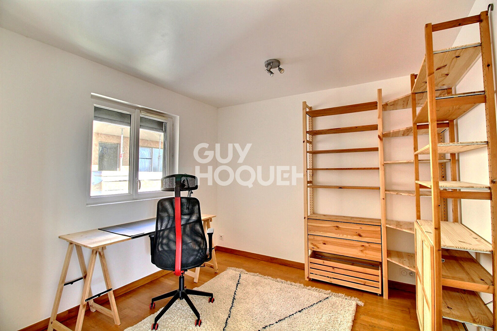 Appartement Montreuil  location meublée 3 pièce(s)