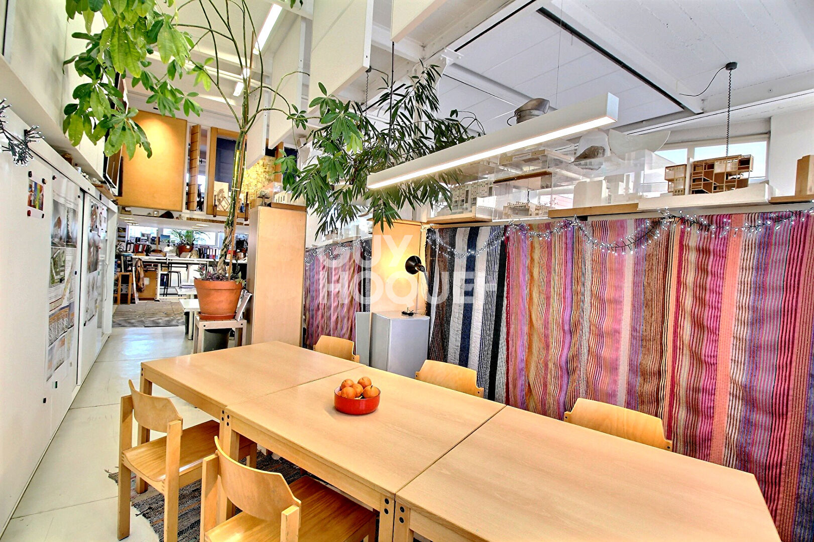 Loft et Atelier  au Bas Montreuil-République- A deux pas de Paris