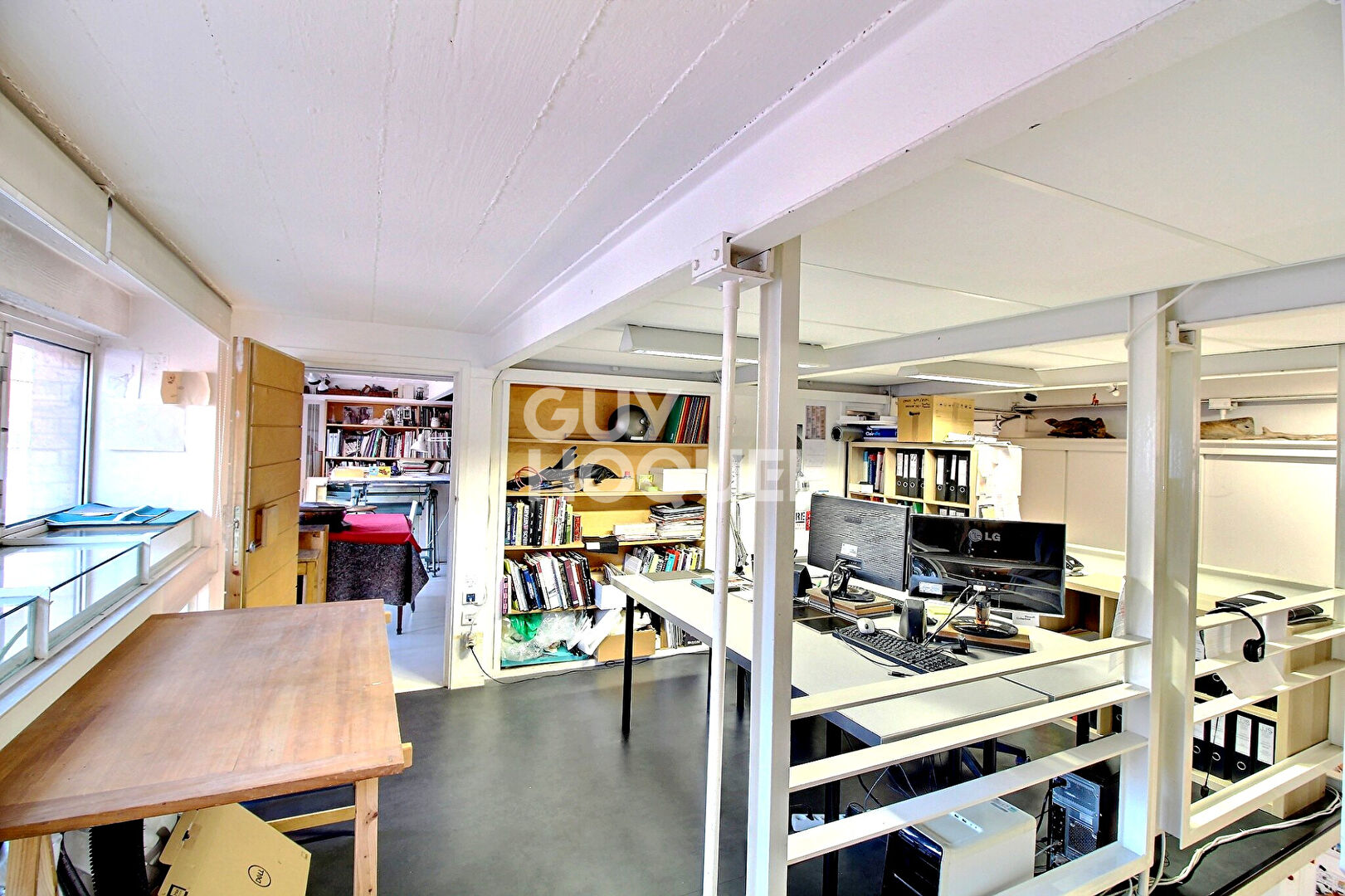 Loft et Atelier  au Bas Montreuil-République- A deux pas de Paris