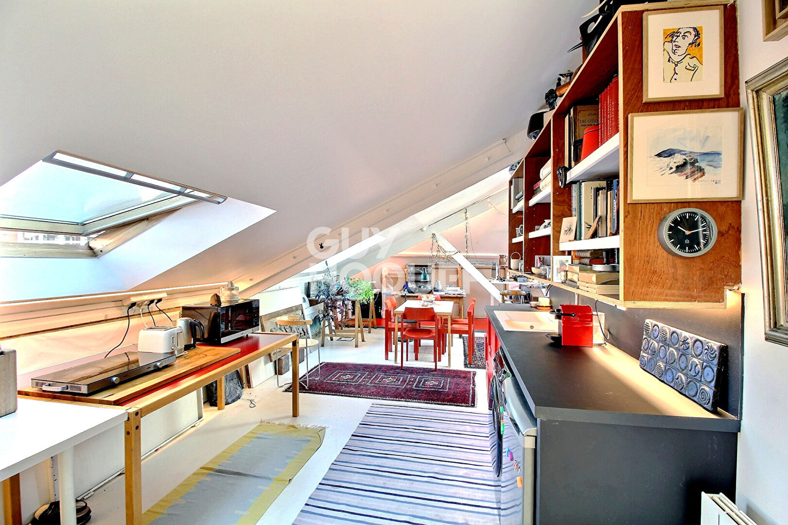 Loft et Atelier  au Bas Montreuil-République- A deux pas de Paris