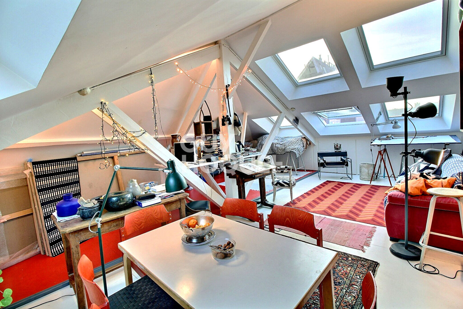 Loft et Atelier  au Bas Montreuil-République- A deux pas de Paris