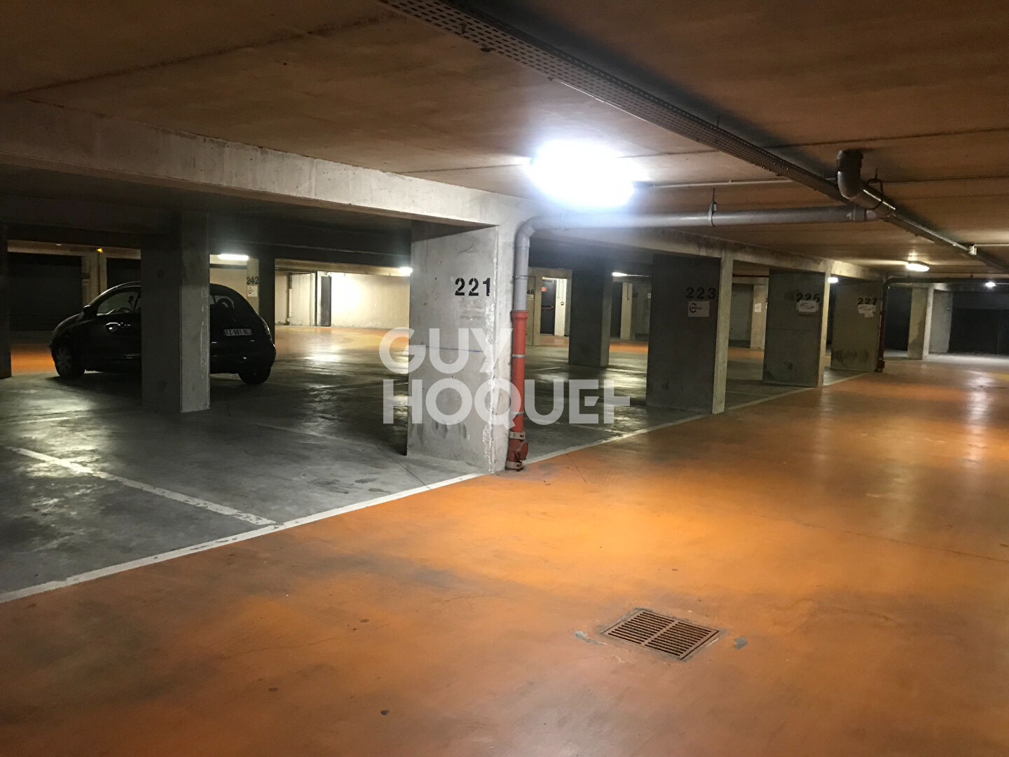 Parking  sécurisés au Bas Montreuil