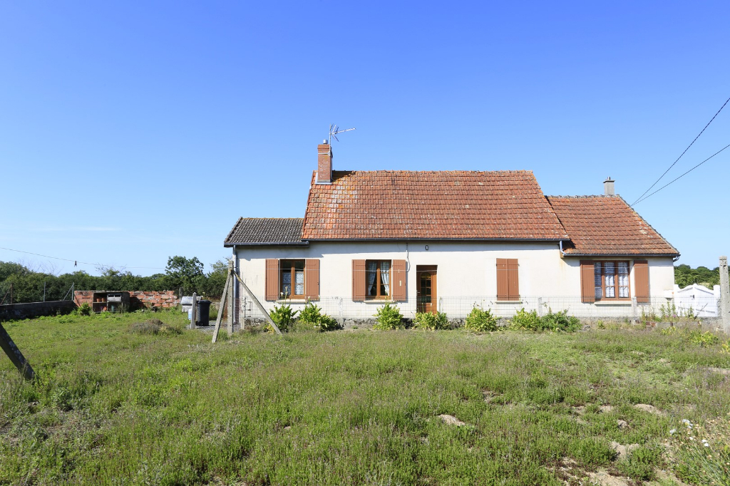 À vendre au MOLAY LITTRY (14330), maison d'une surface habitable de 94 m².