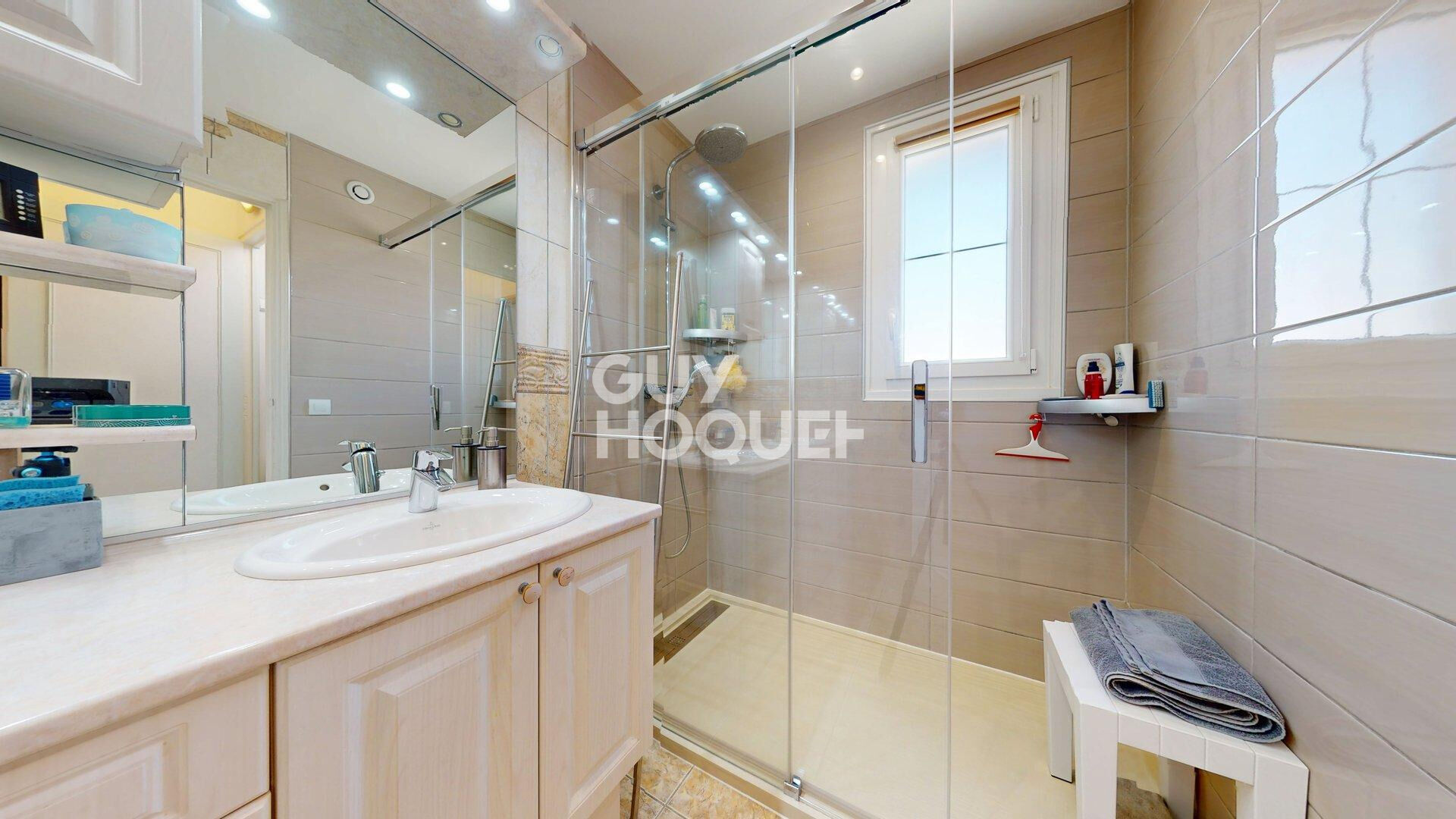 A Vendre à SAINT-COME-DE-FRESNE (14960), vue mer et campagne, maison de 5 pièces principales.