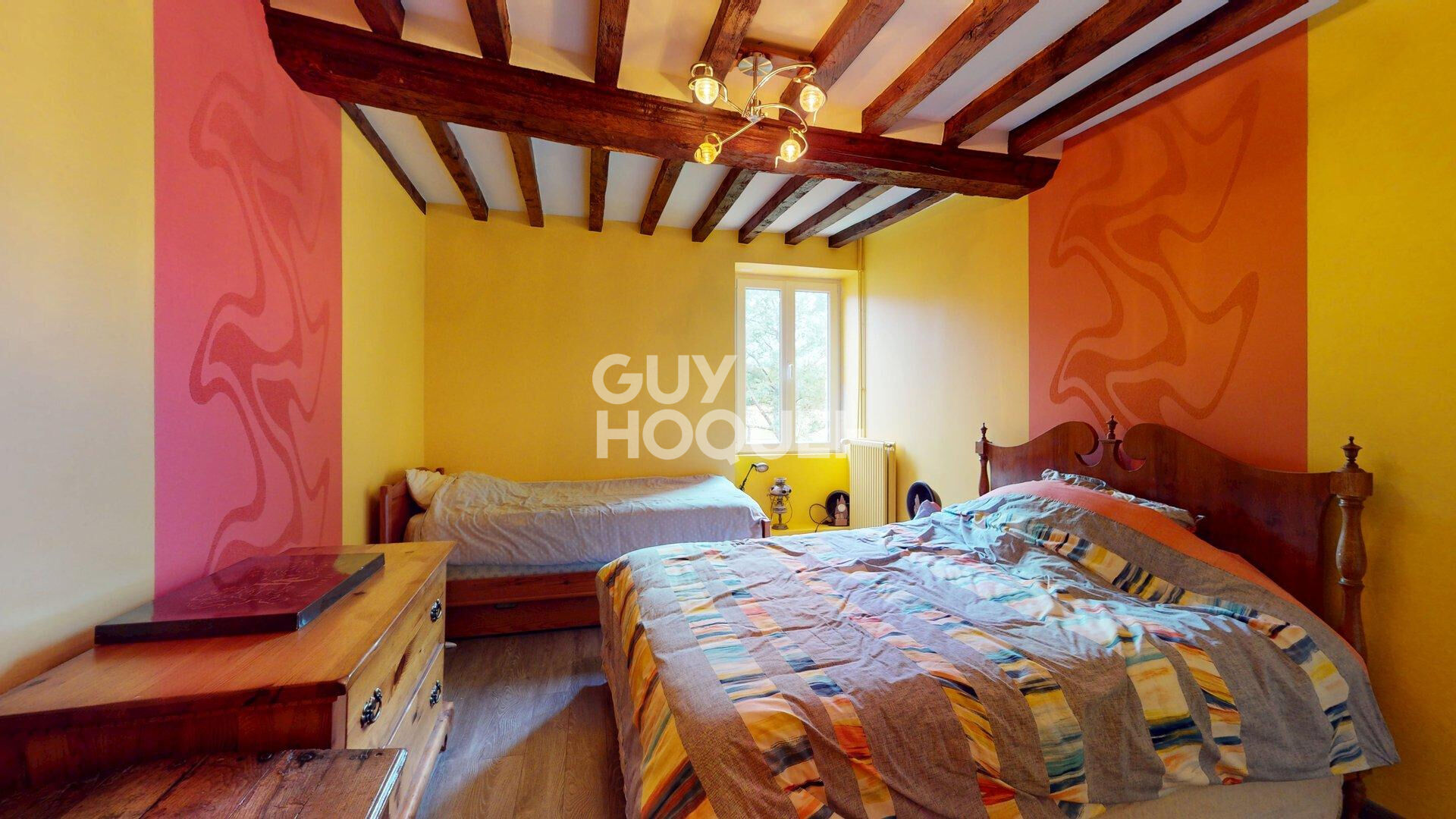 A Vendre, ancien Corps de Ferme avec dépendances et petit pré au Sud de BAYEUX (14240).