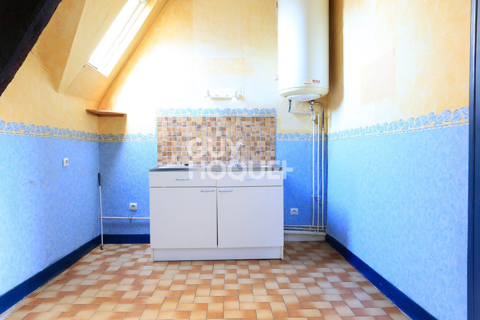 A Vendre, Studio au coeur du centre ville de BAYEUX.